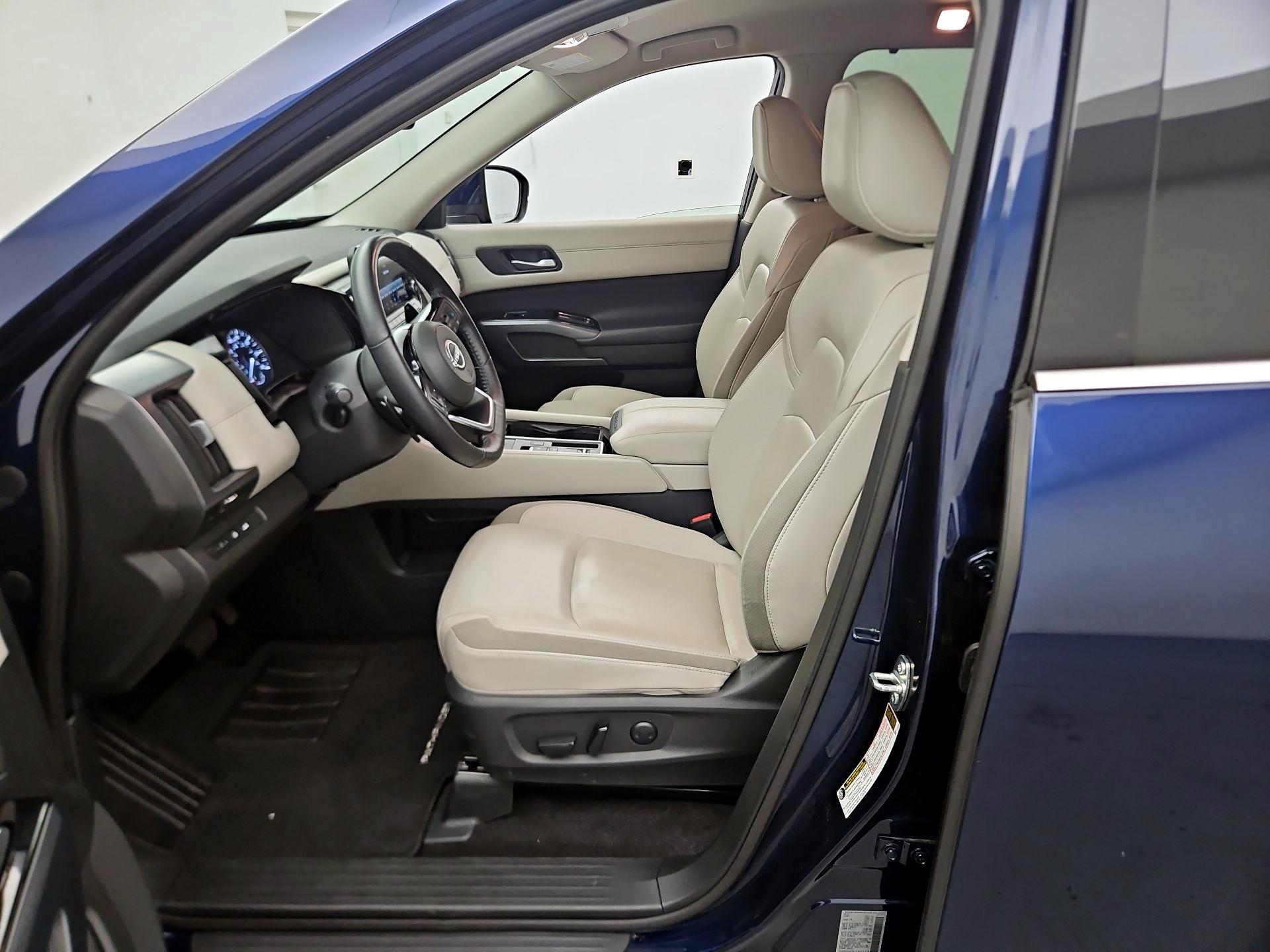 Thumbnail: 2024 Nissan Pathfinder - 11