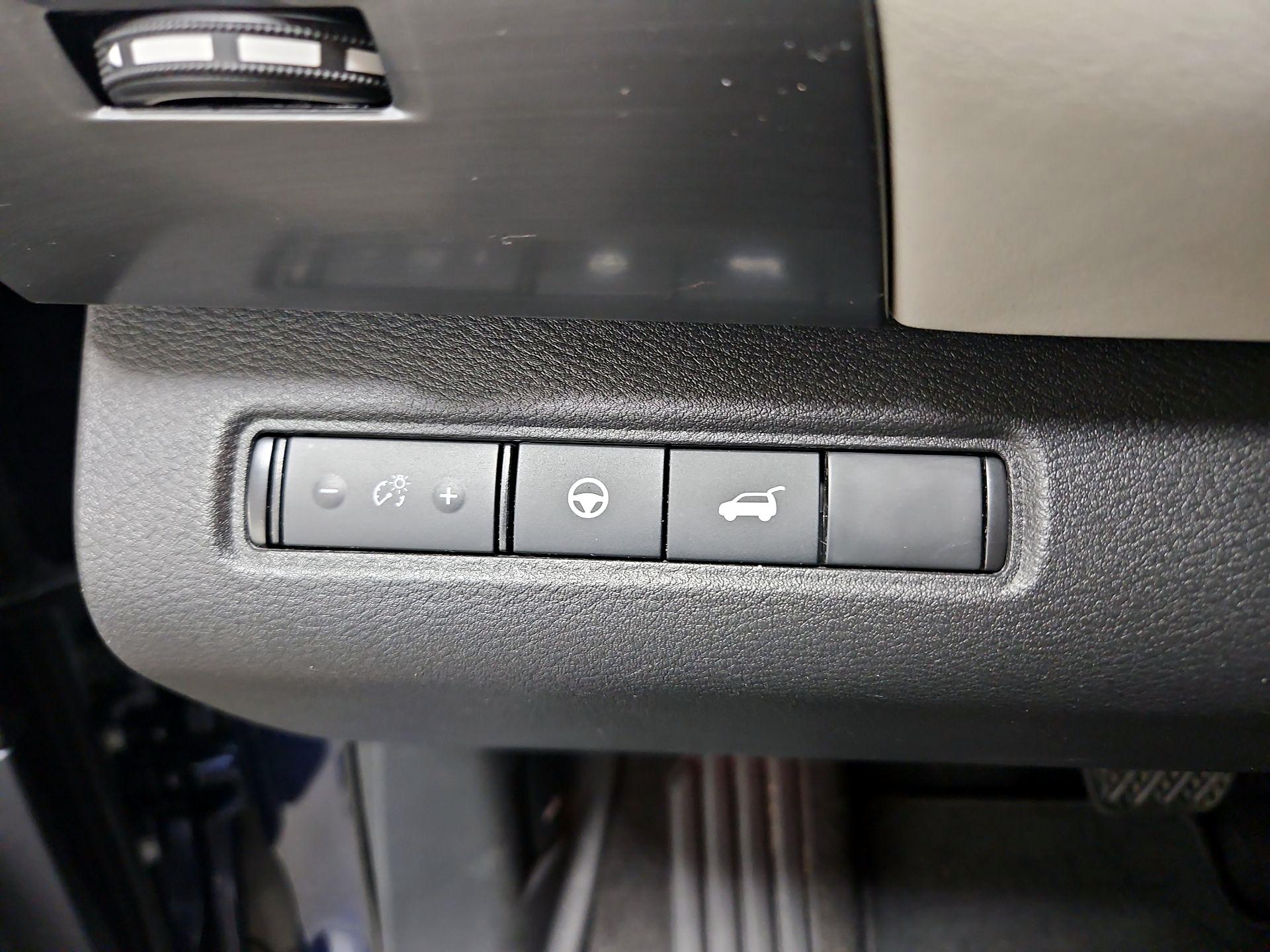 Thumbnail: 2024 Nissan Pathfinder - 13