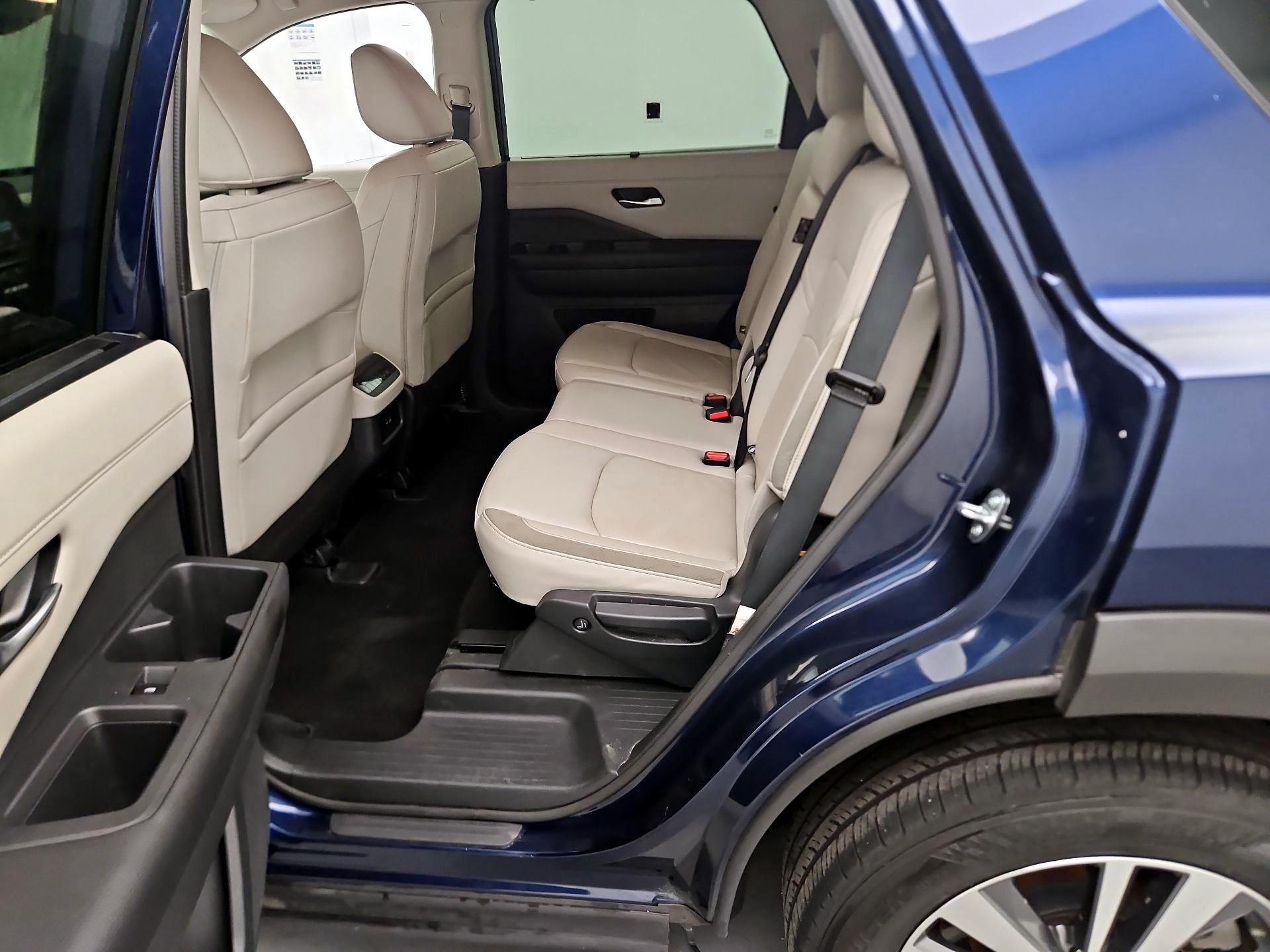 Thumbnail: 2024 Nissan Pathfinder - 18