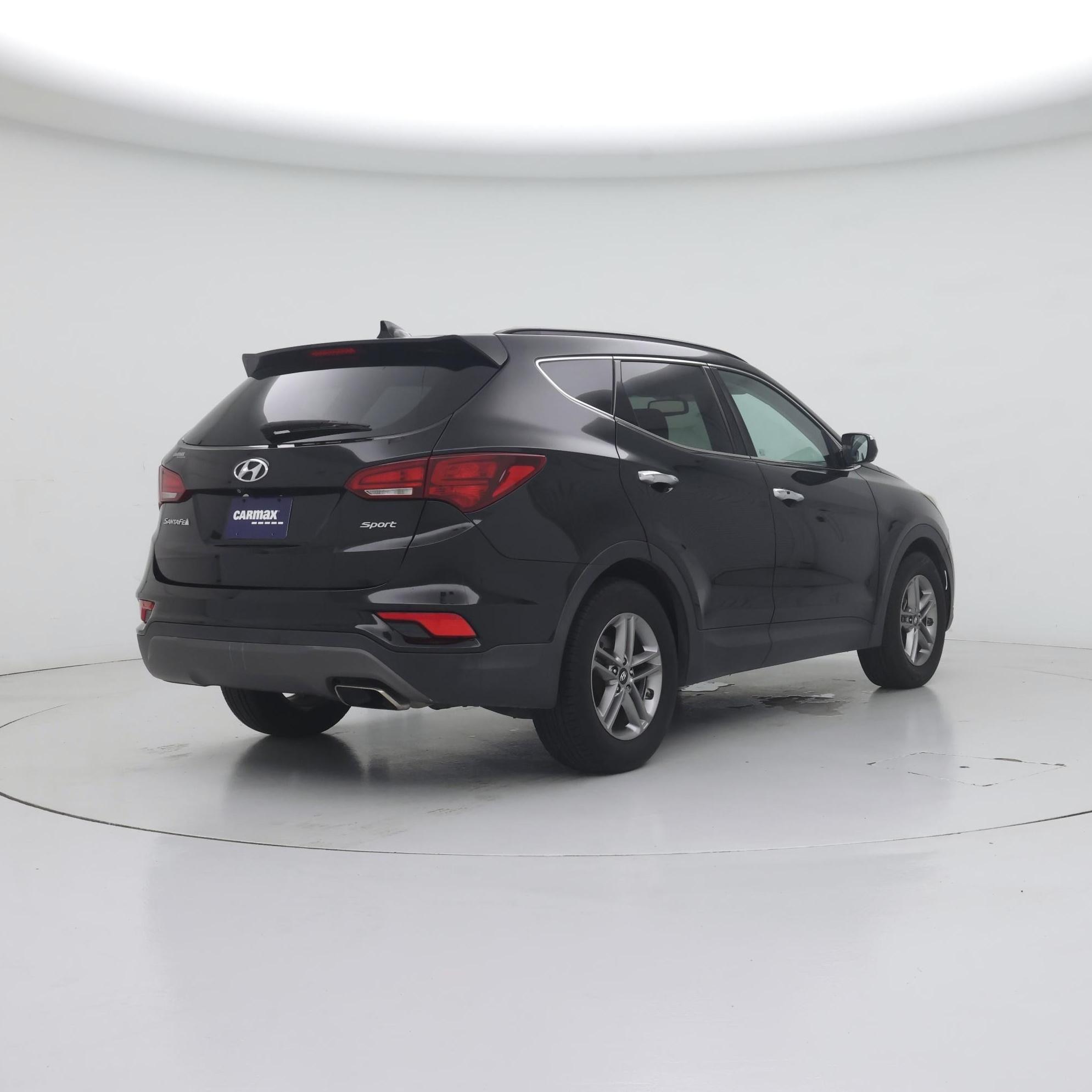 Thumbnail: 2017 Hyundai Santa Fe - 8