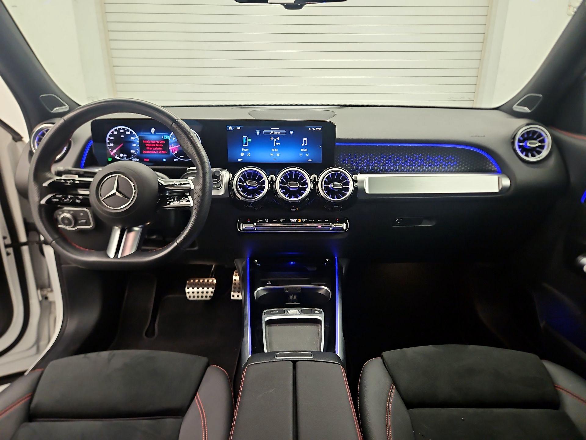 Thumbnail: 2025 Mercedes-Benz GLB - 9