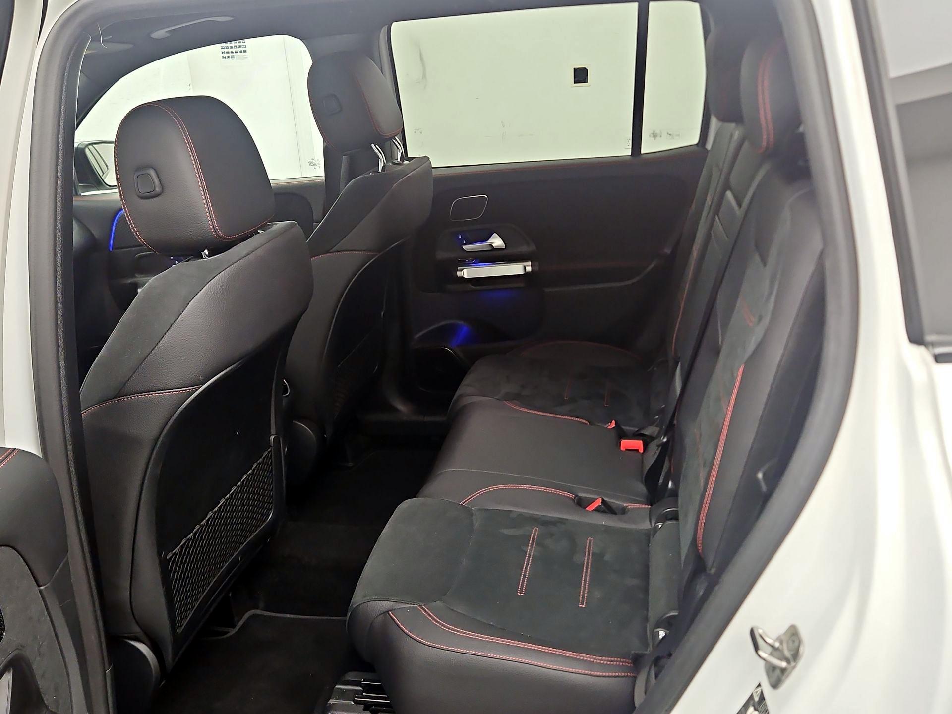 Thumbnail: 2025 Mercedes-Benz GLB - 16