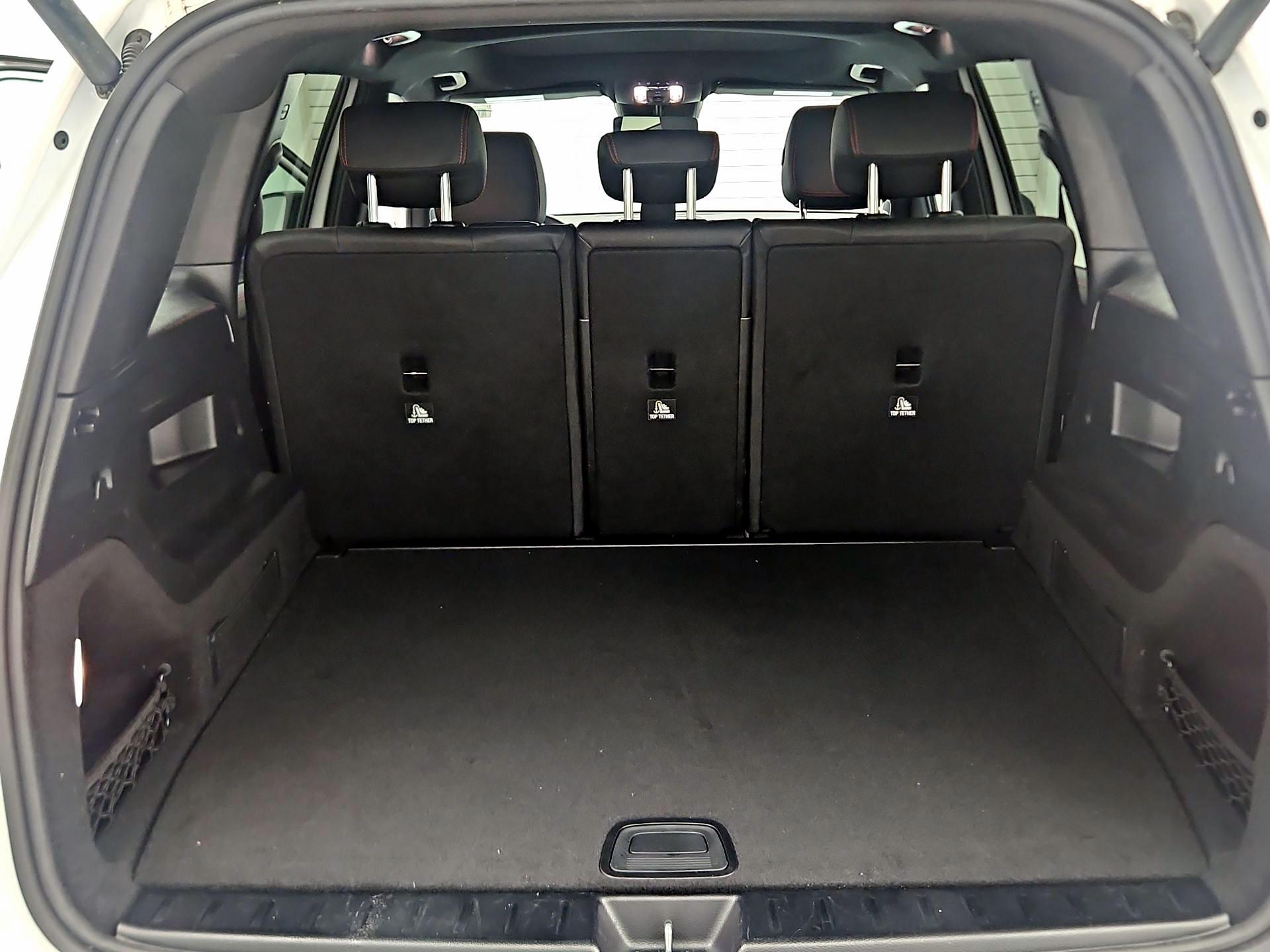 Thumbnail: 2025 Mercedes-Benz GLB - 17