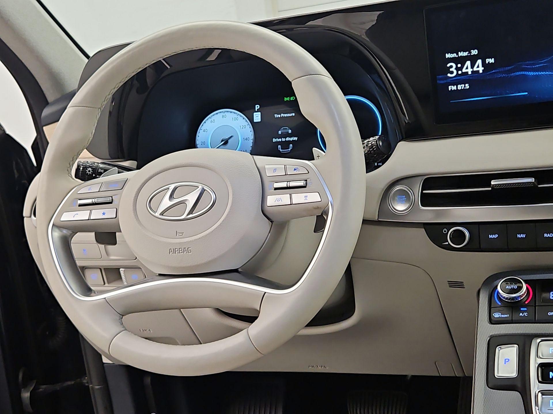 Thumbnail: 2023 Hyundai Palisade - 10