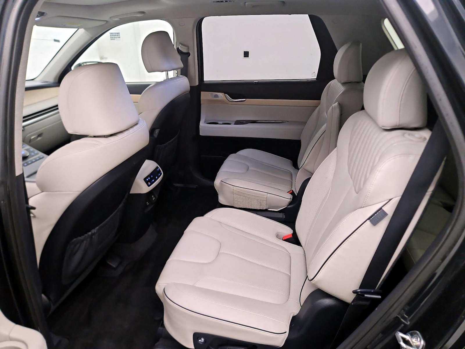 2023 Hyundai Palisade Limited - Photo 17