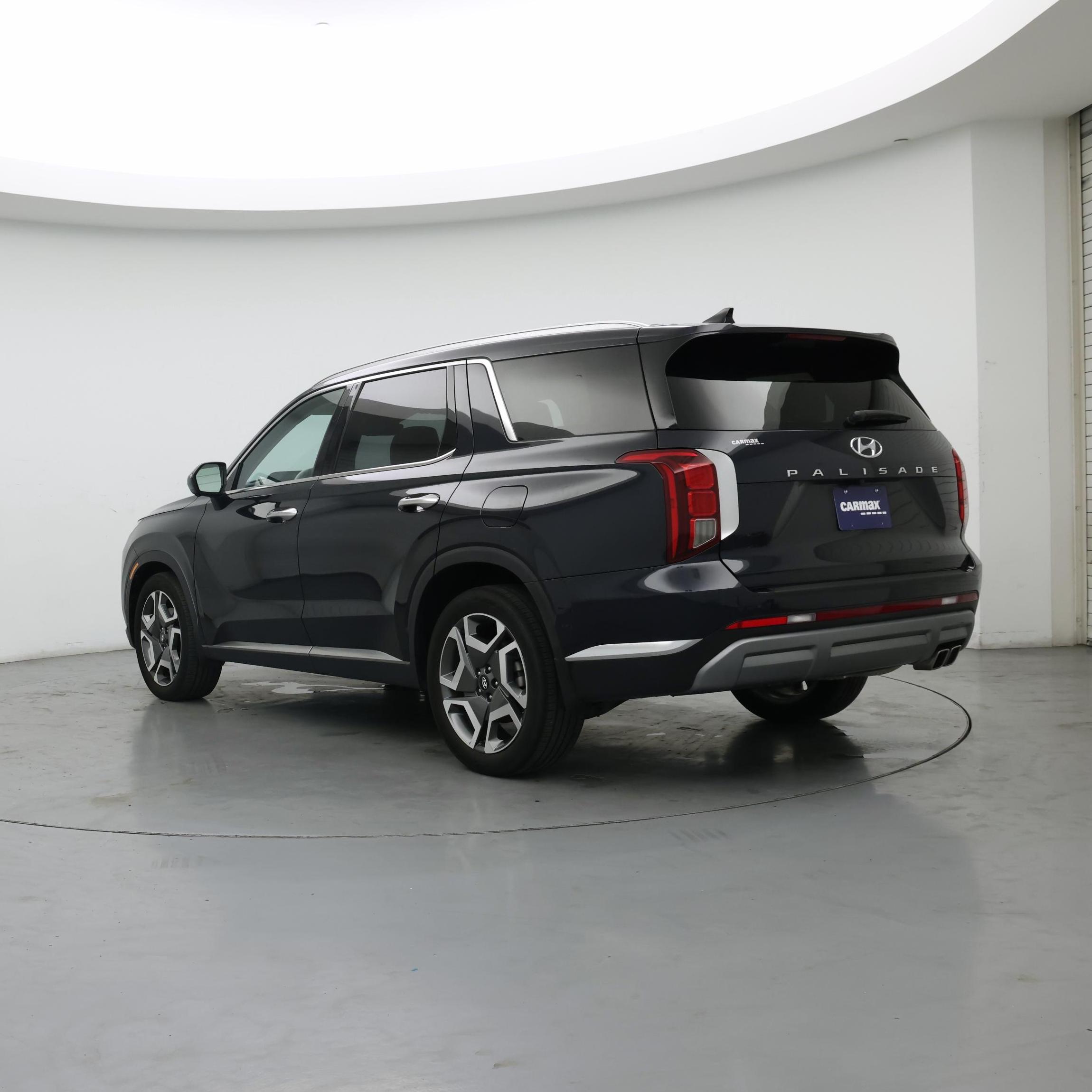 Thumbnail: 2023 Hyundai Palisade - 2