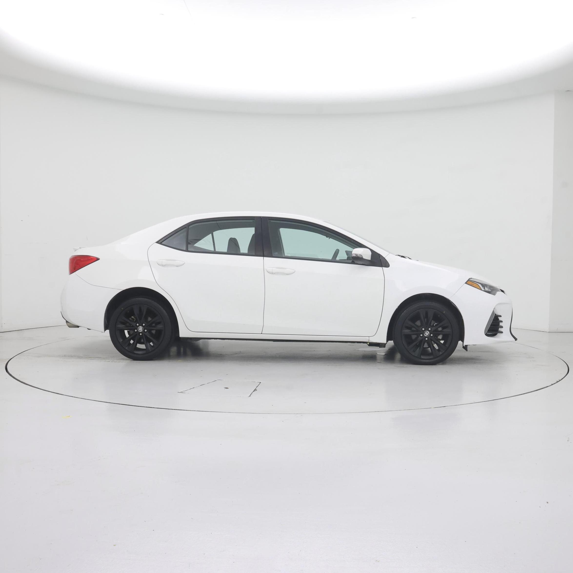 Thumbnail: 2017 Toyota Corolla - 7