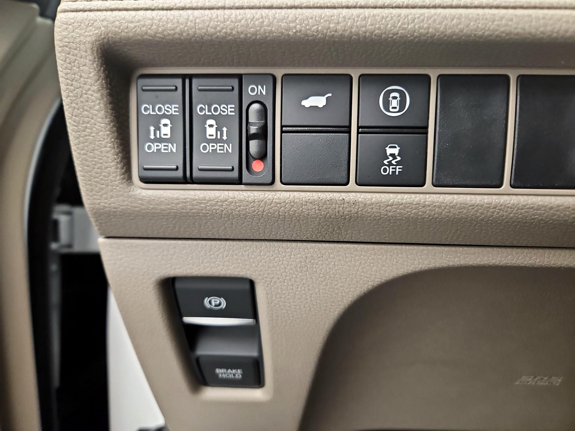 Thumbnail: 2024 Honda Odyssey - 13