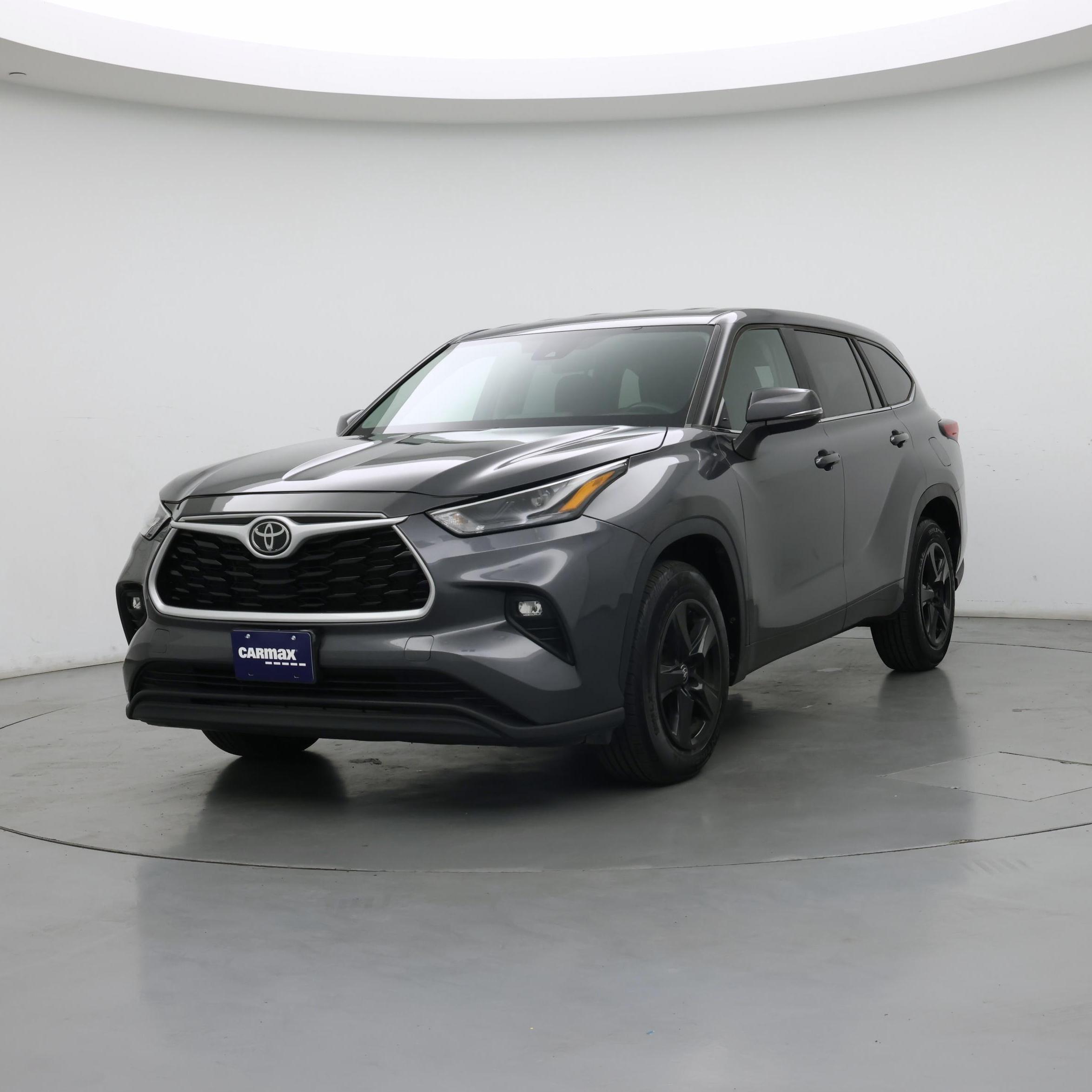 Thumbnail: 2023 Toyota Highlander - 4