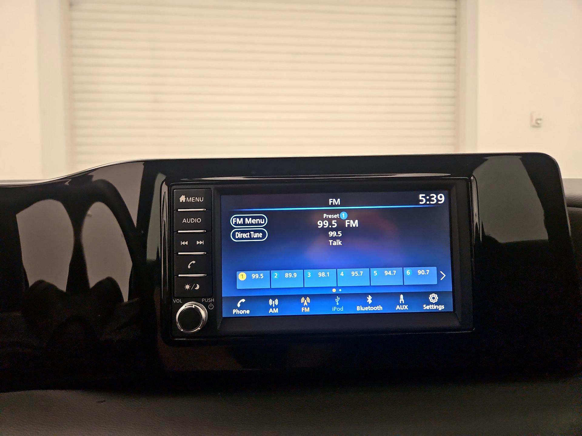 Thumbnail: 2025 Nissan Kicks - 14