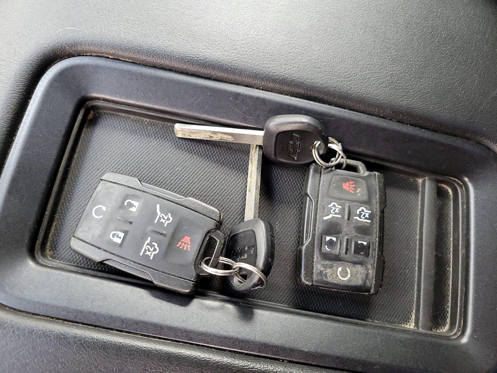 2019 Chevrolet Tahoe LT - Photo 24