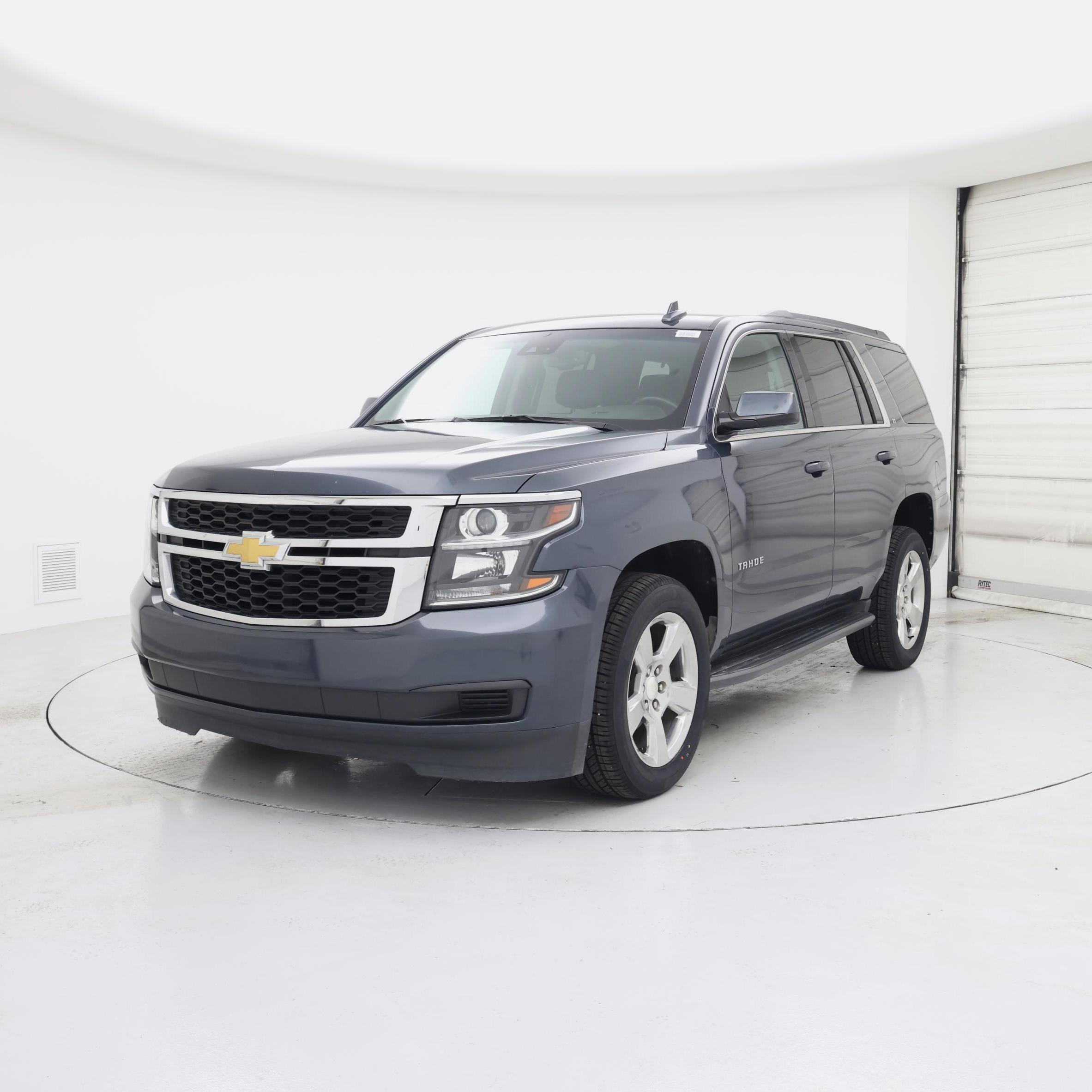 Thumbnail: 2019 Chevrolet Tahoe - 4