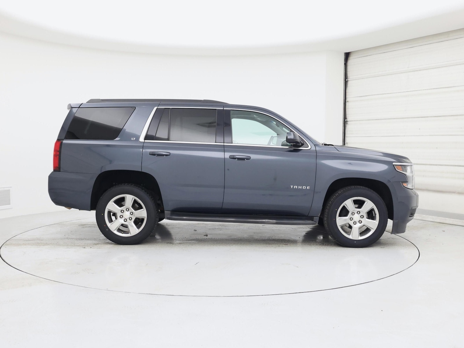 2019 Chevrolet Tahoe LT - Photo 8