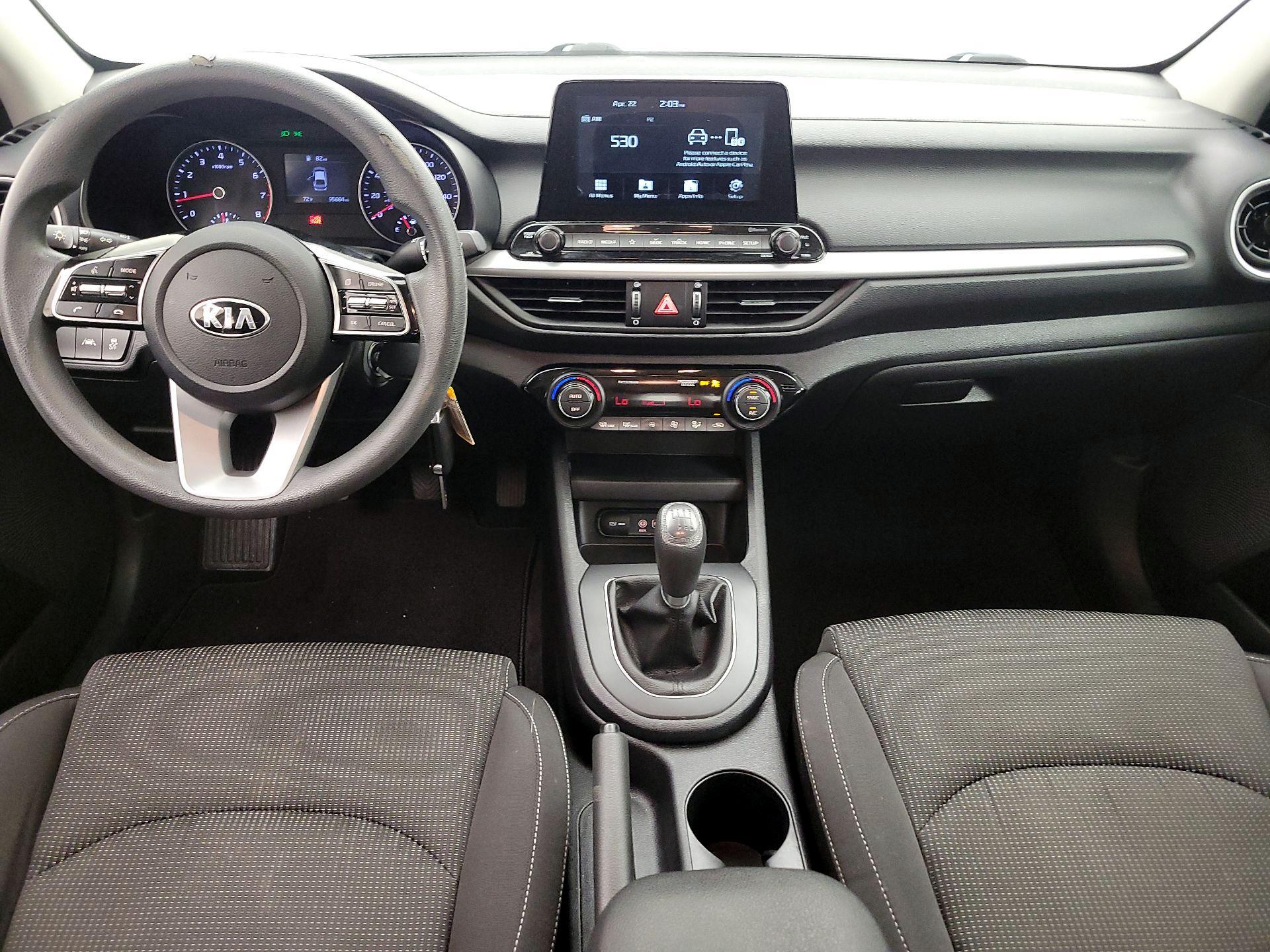 Thumbnail: 2019 Kia Forte - 9