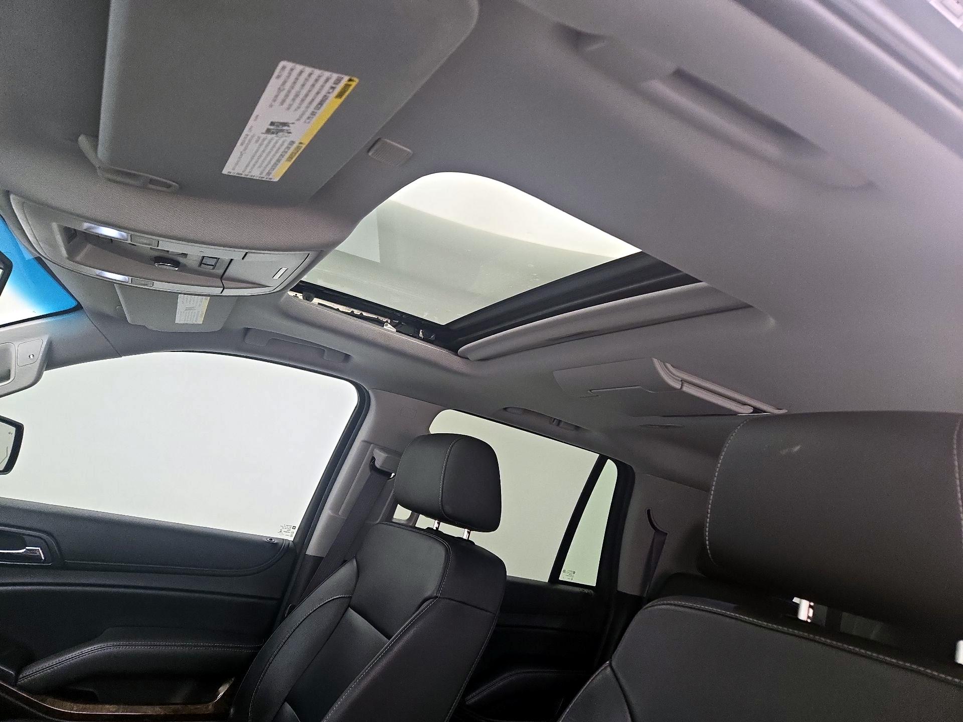 Thumbnail: 2017 Chevrolet Tahoe - 19