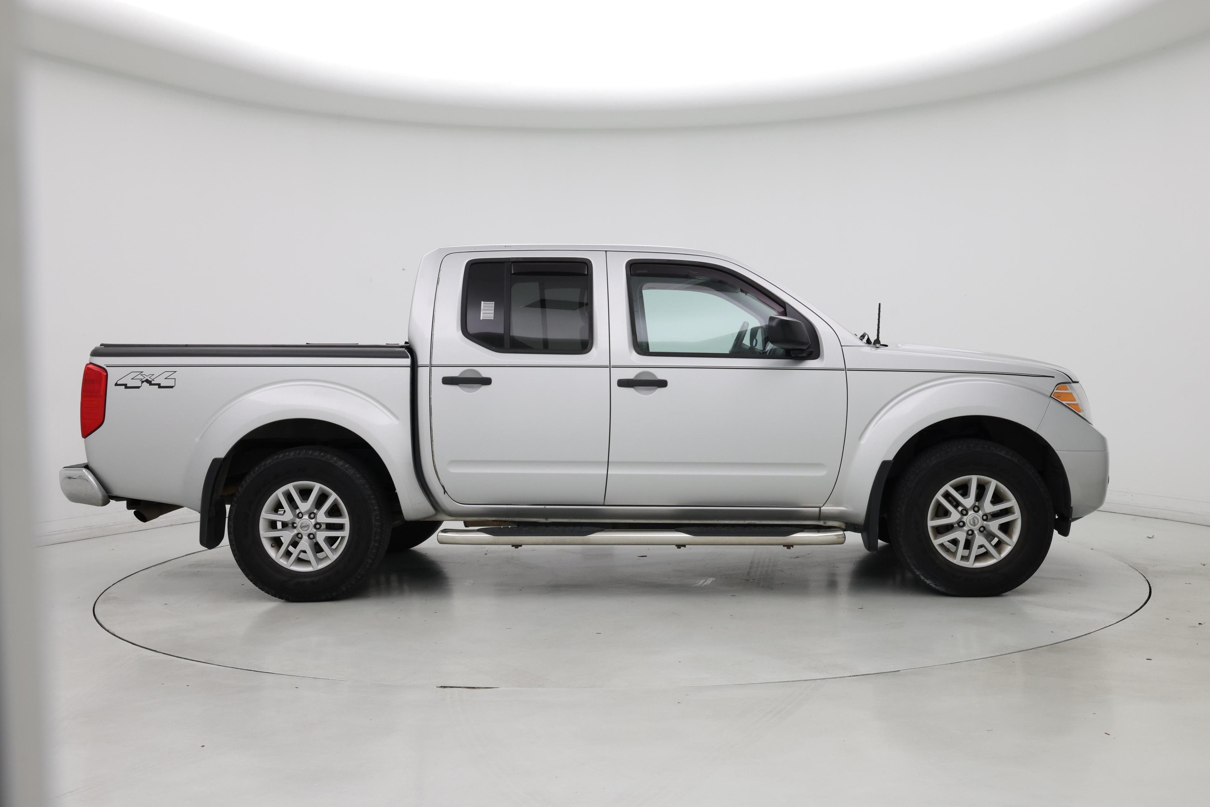 Thumbnail: 2017 Nissan Frontier - 7