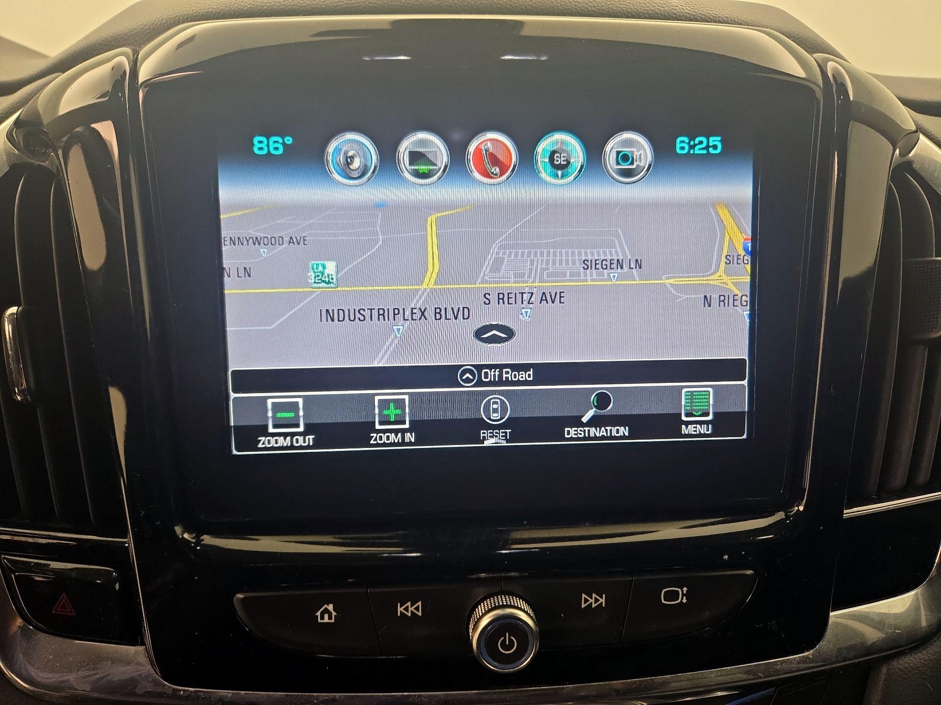 Thumbnail: 2019 Chevrolet Traverse - 14