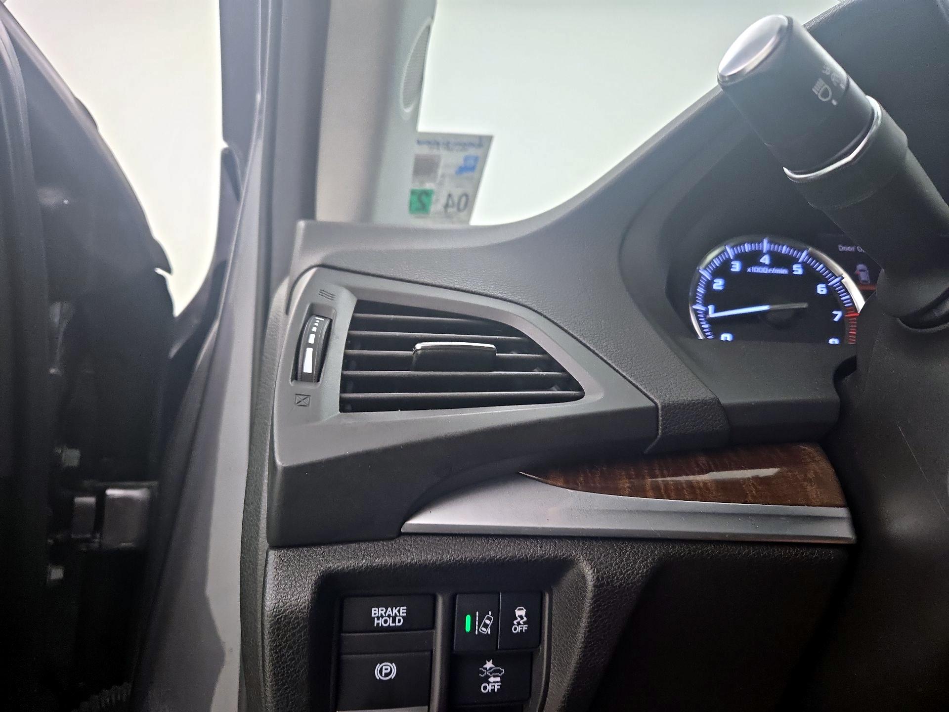 Thumbnail: 2017 Acura MDX - 13