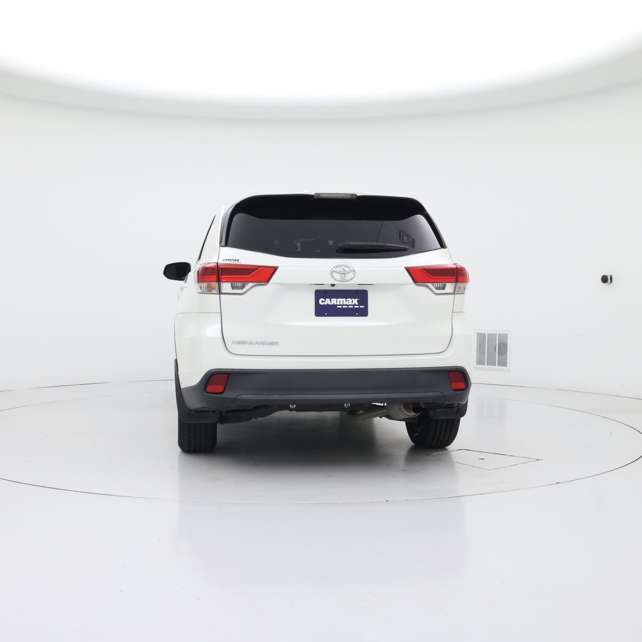 Thumbnail: 2019 Toyota Highlander - 6