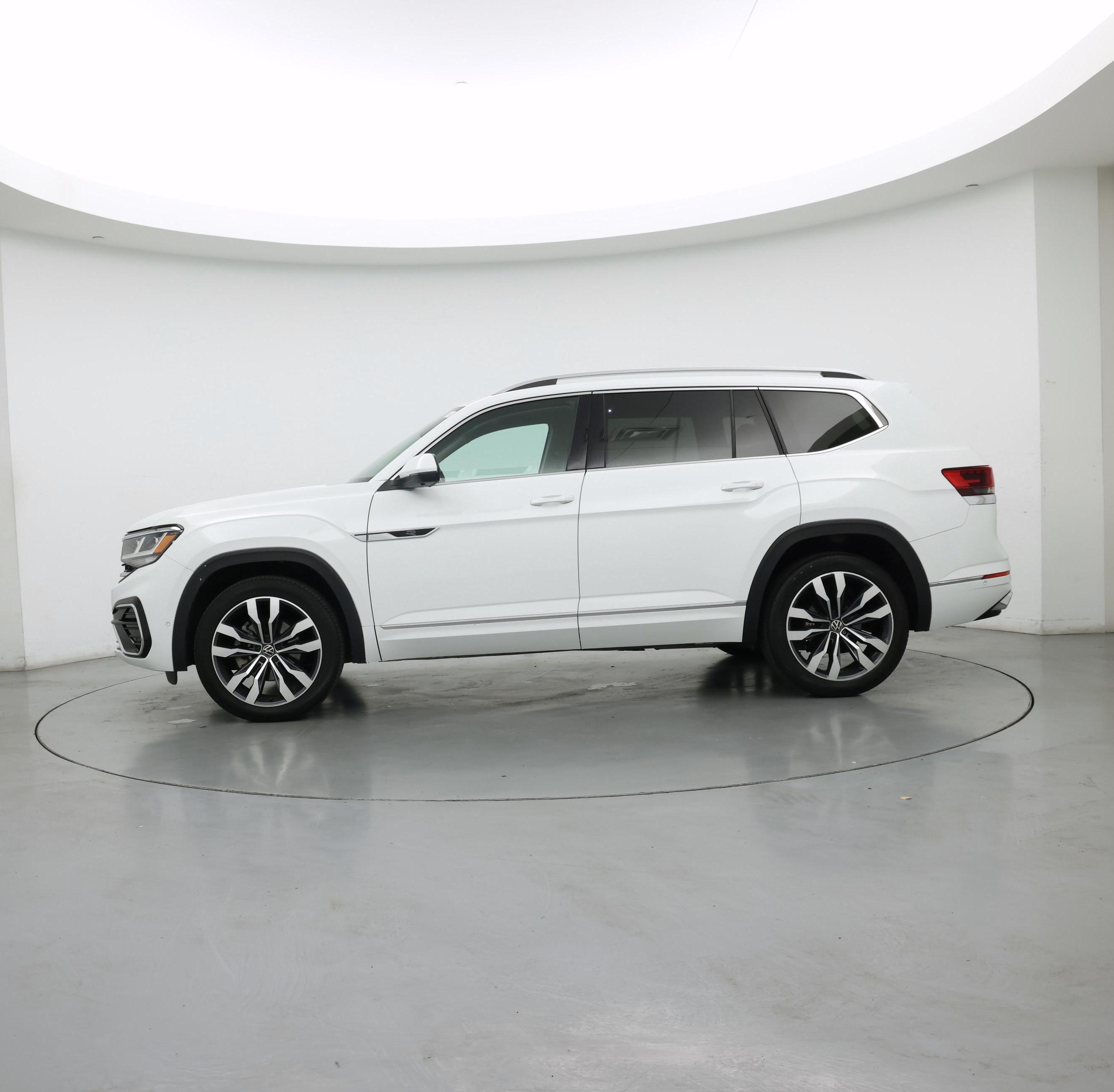 Thumbnail: 2022 Volkswagen Atlas - 3