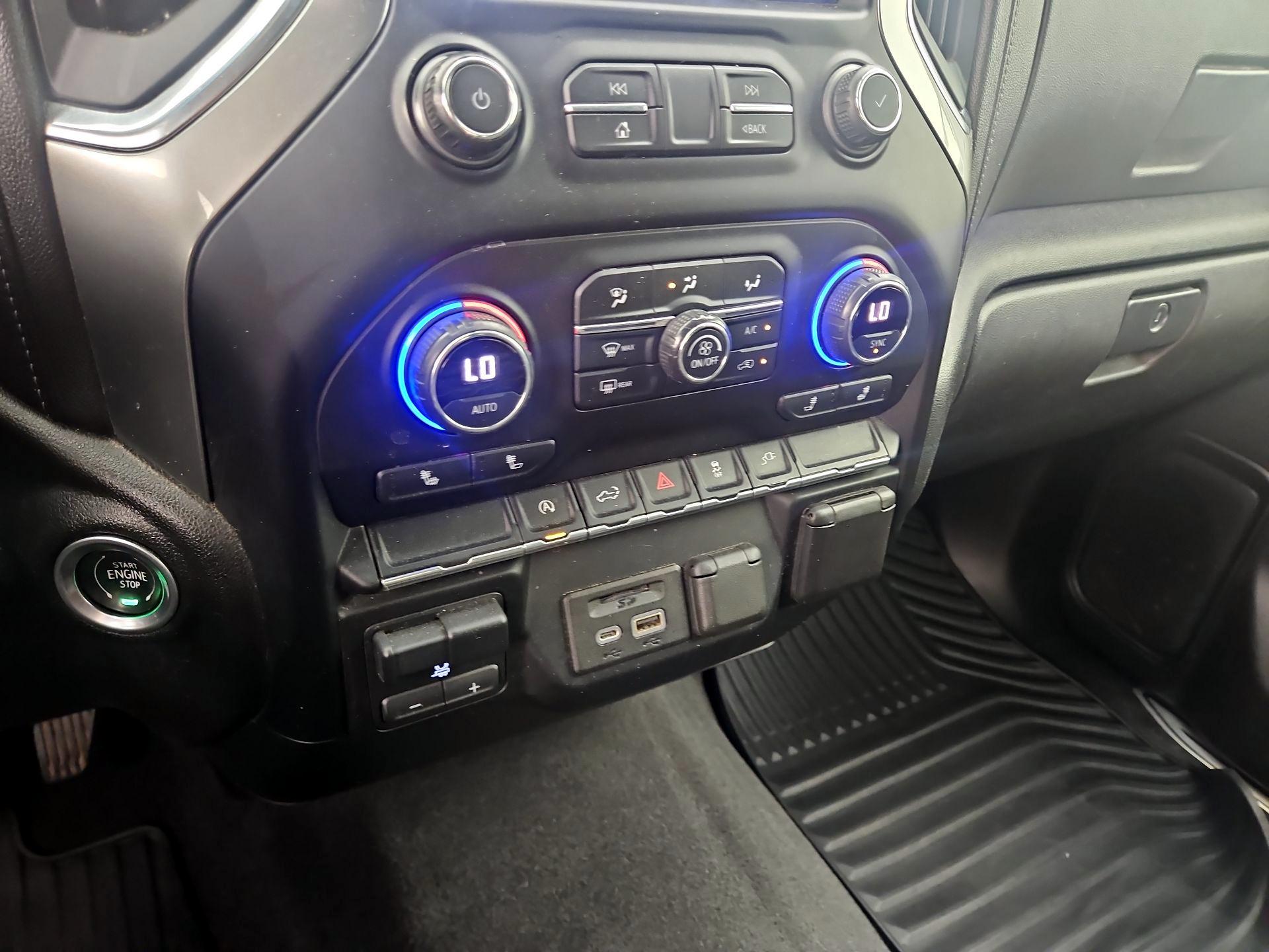 Thumbnail: 2021 Chevrolet Silverado 1500 - 16