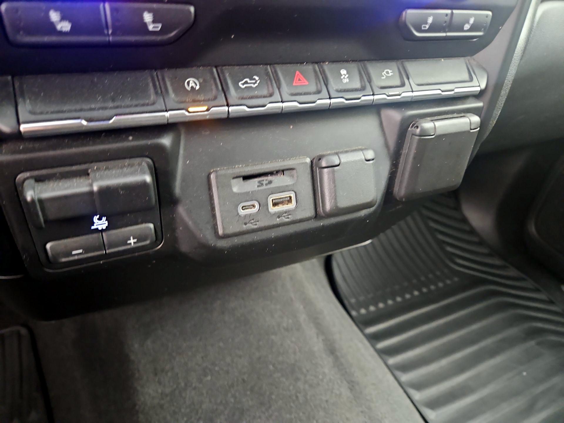 Thumbnail: 2021 Chevrolet Silverado 1500 - 18