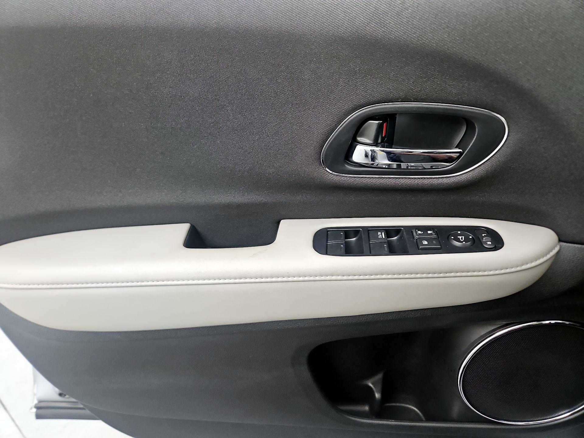 Thumbnail: 2022 Honda HR-V - 12