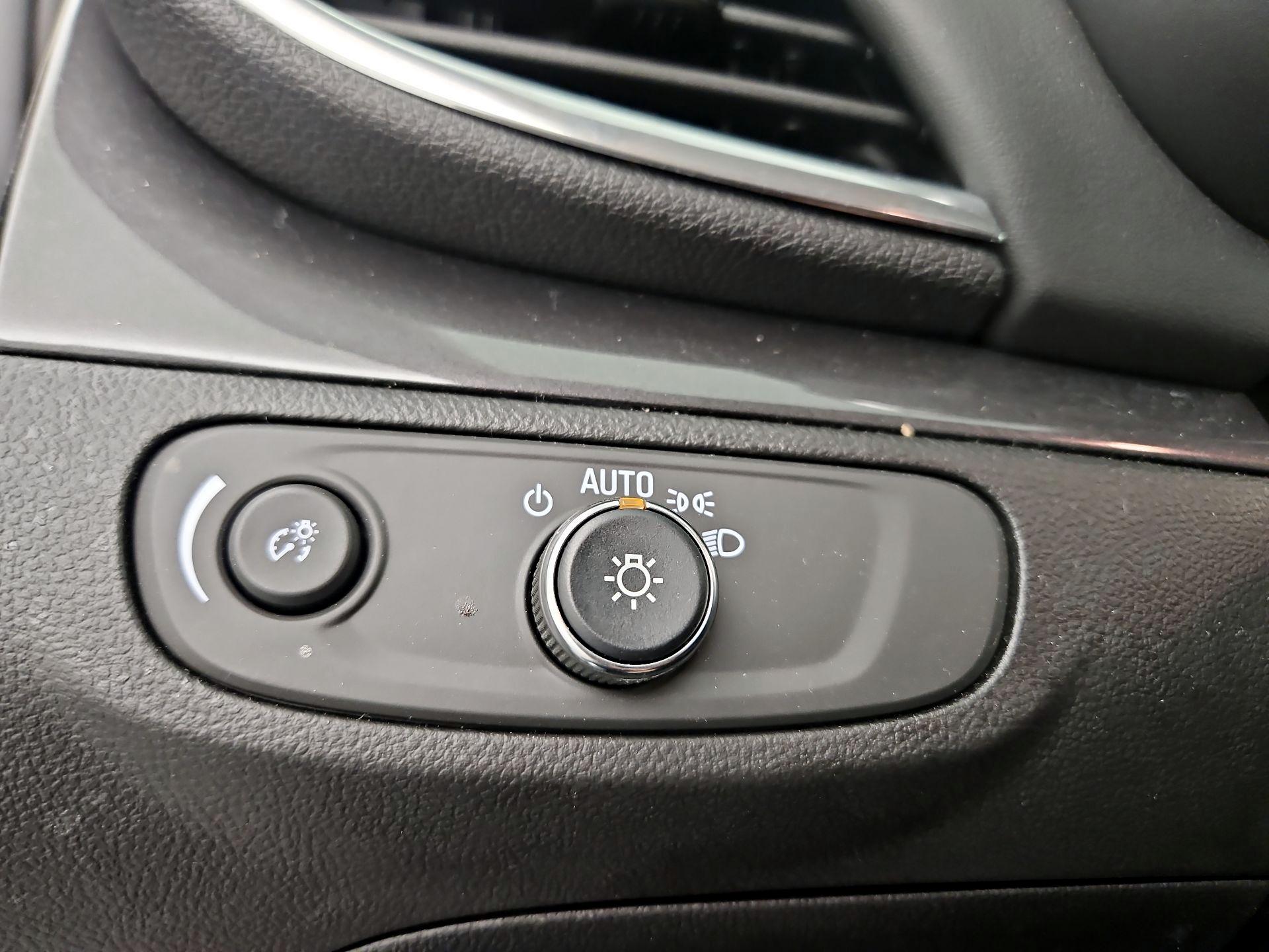 Thumbnail: 2022 Buick Encore - 13