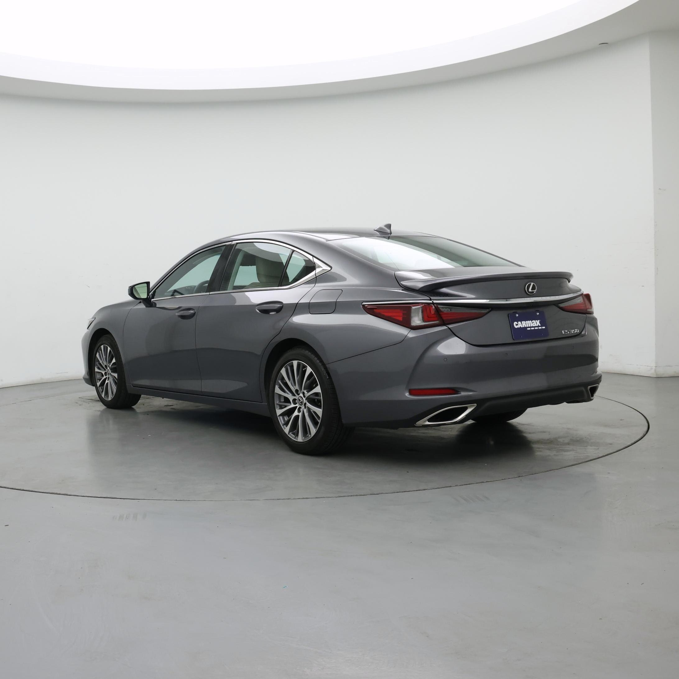 Thumbnail: 2021 Lexus ES - 2