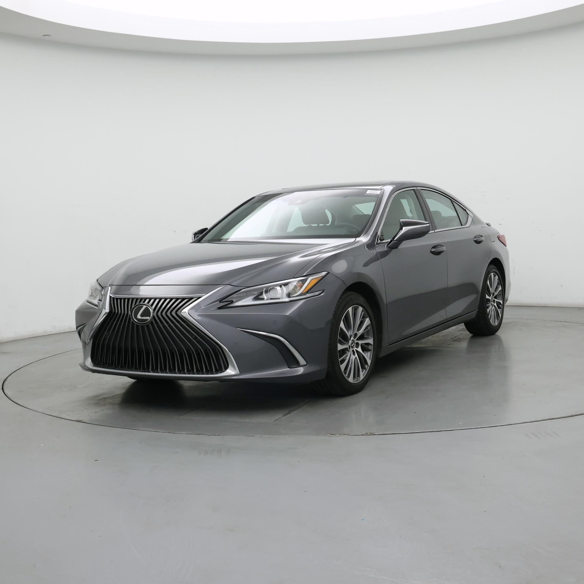 Thumbnail: 2021 Lexus ES - 4