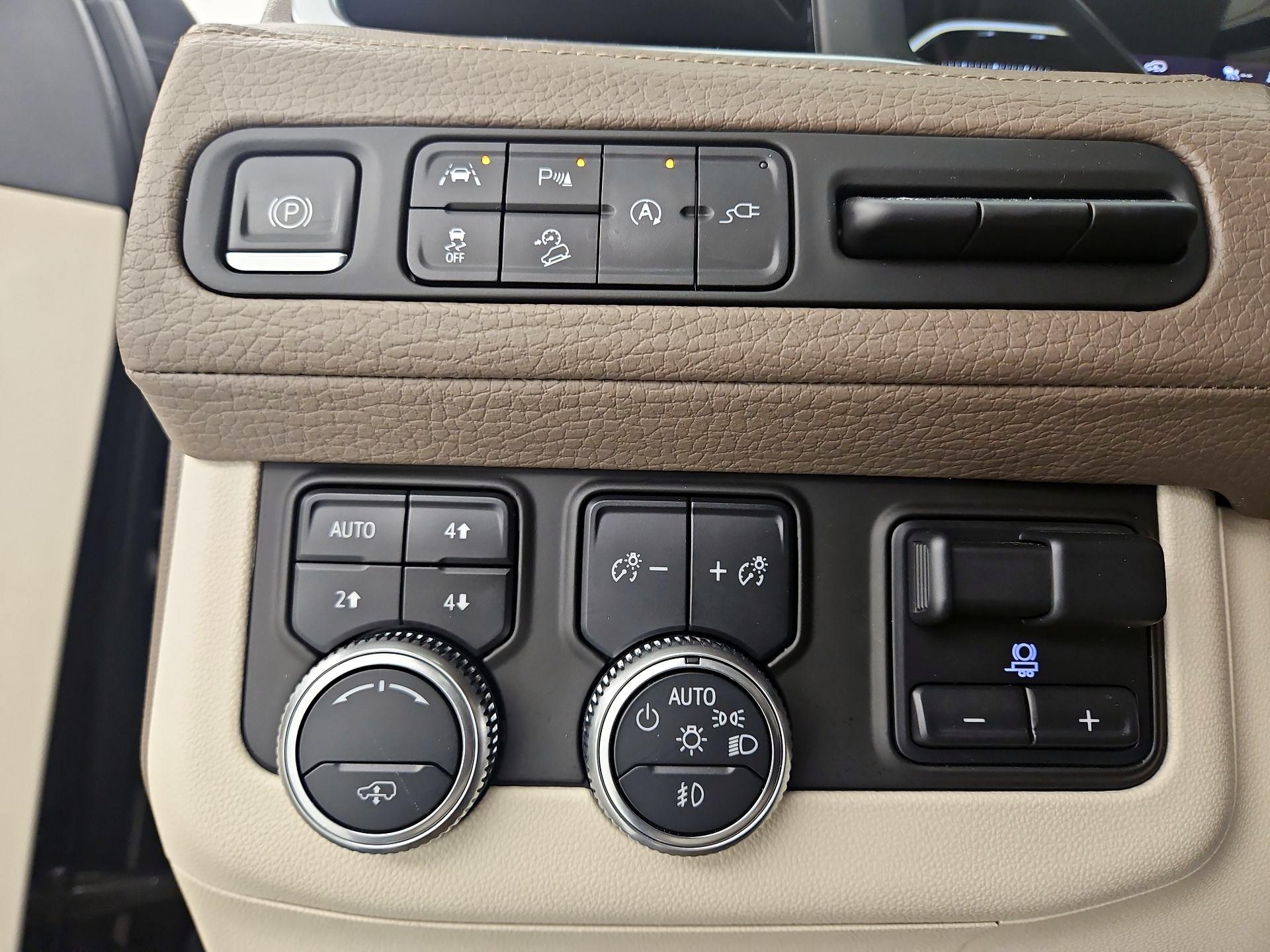 Thumbnail: 2021 GMC Yukon XL - 13