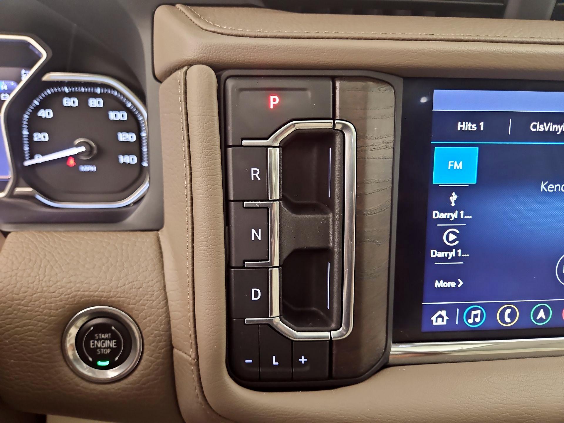 Thumbnail: 2021 GMC Yukon XL - 18