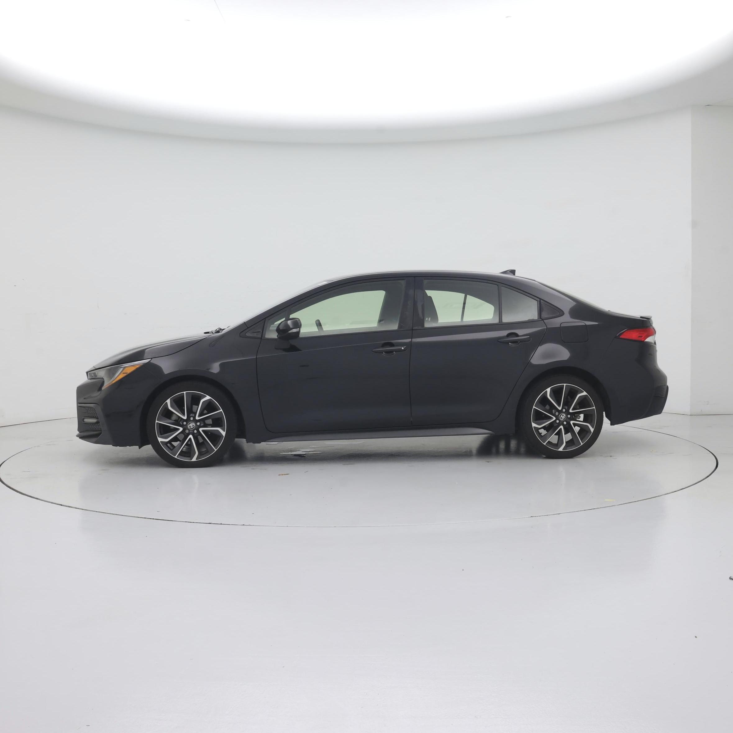 Thumbnail: 2022 Toyota Corolla - 3