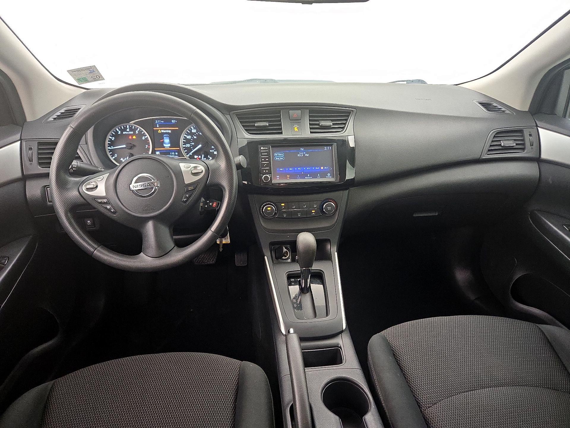 Thumbnail: 2019 Nissan Sentra - 9