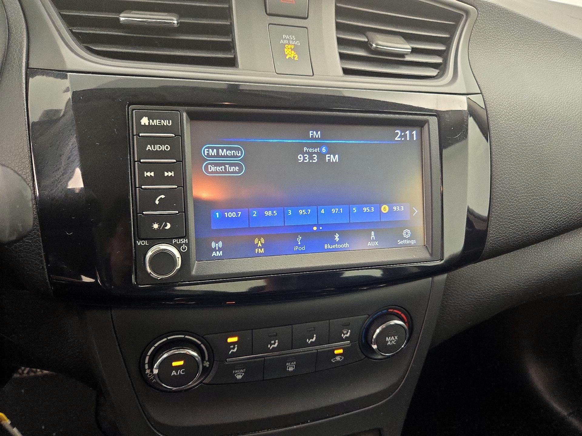 Thumbnail: 2019 Nissan Sentra - 15