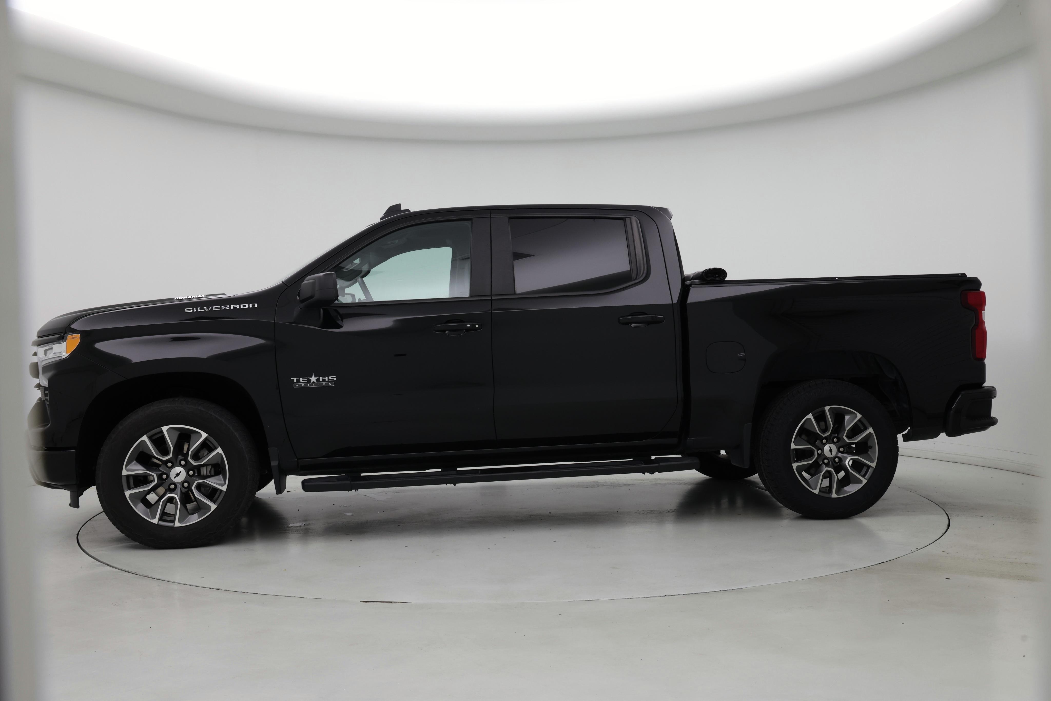 Thumbnail: 2022 Chevrolet Silverado 1500 - 3