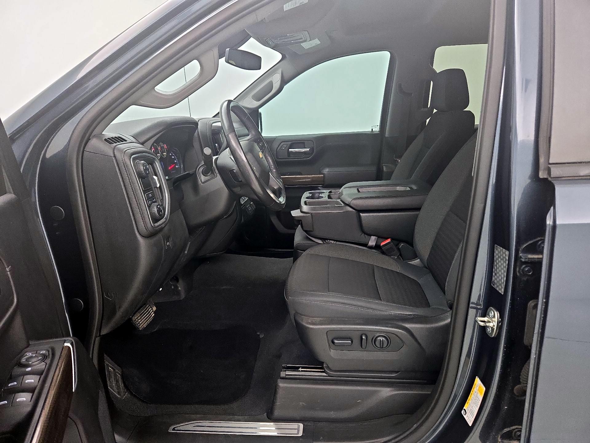 Thumbnail: 2019 Chevrolet Silverado 1500 - 11