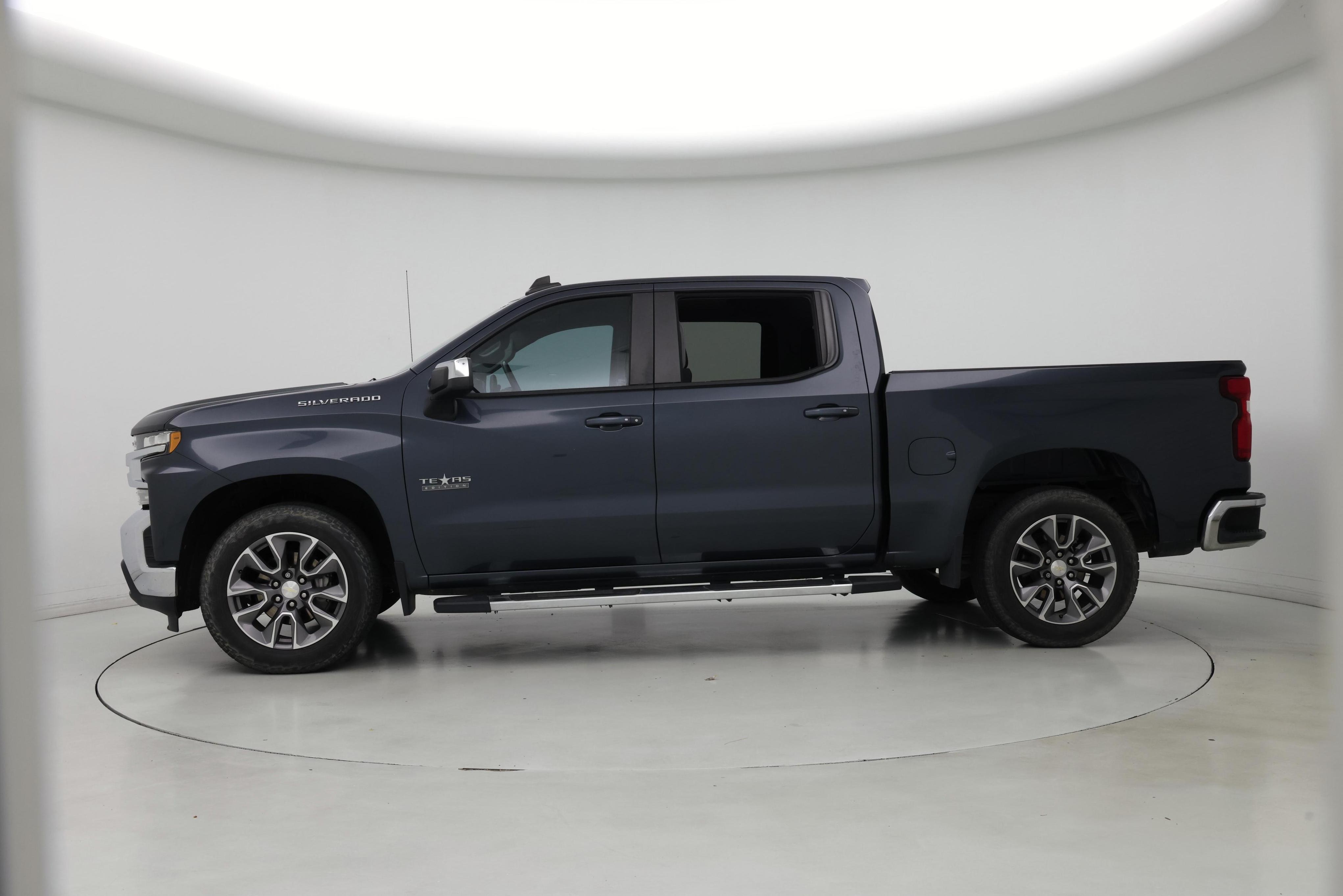 Thumbnail: 2019 Chevrolet Silverado 1500 - 3