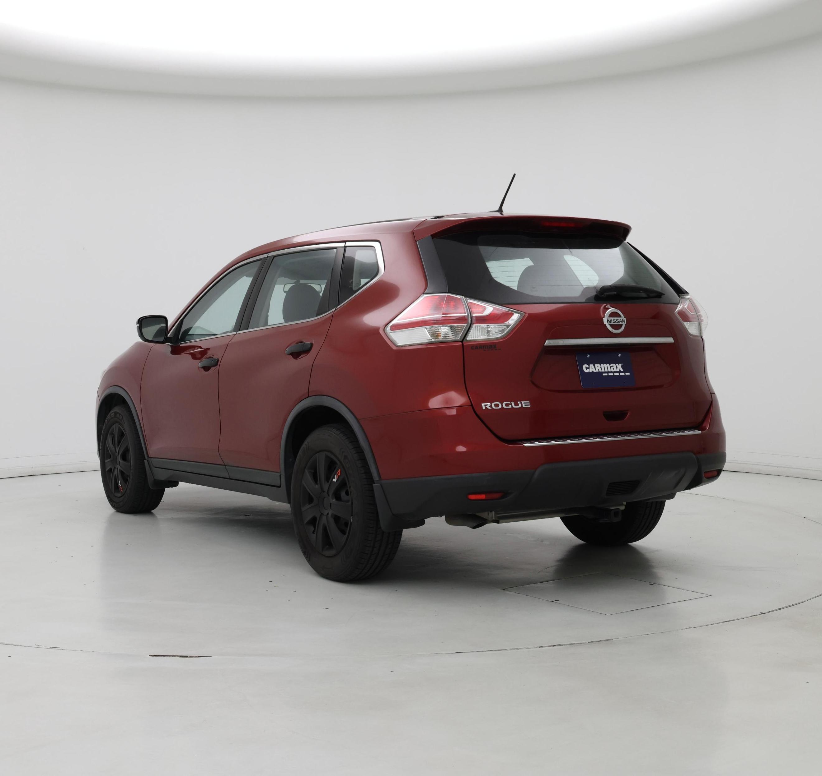Thumbnail: 2015 Nissan Rogue - 2