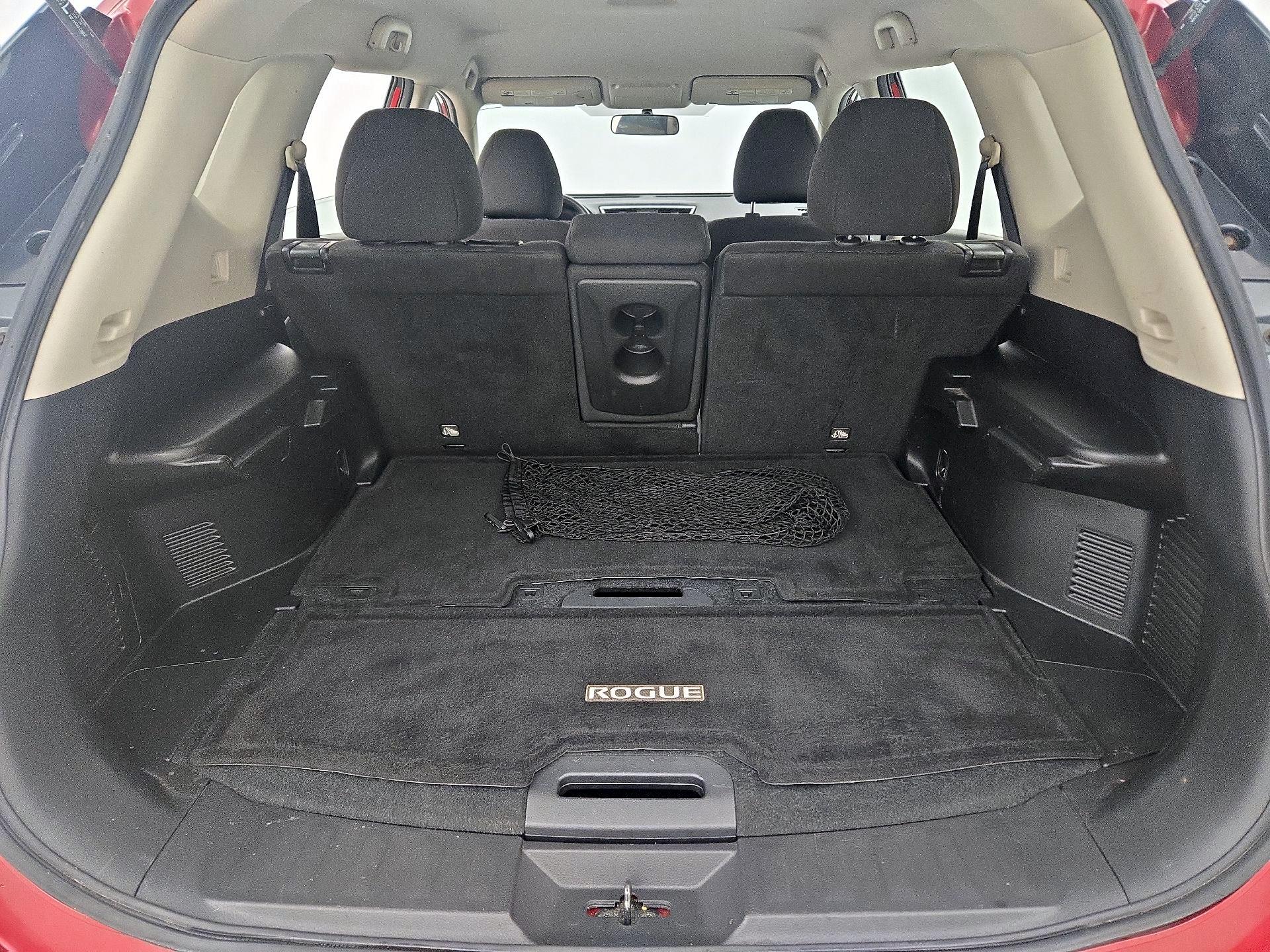Thumbnail: 2015 Nissan Rogue - 20