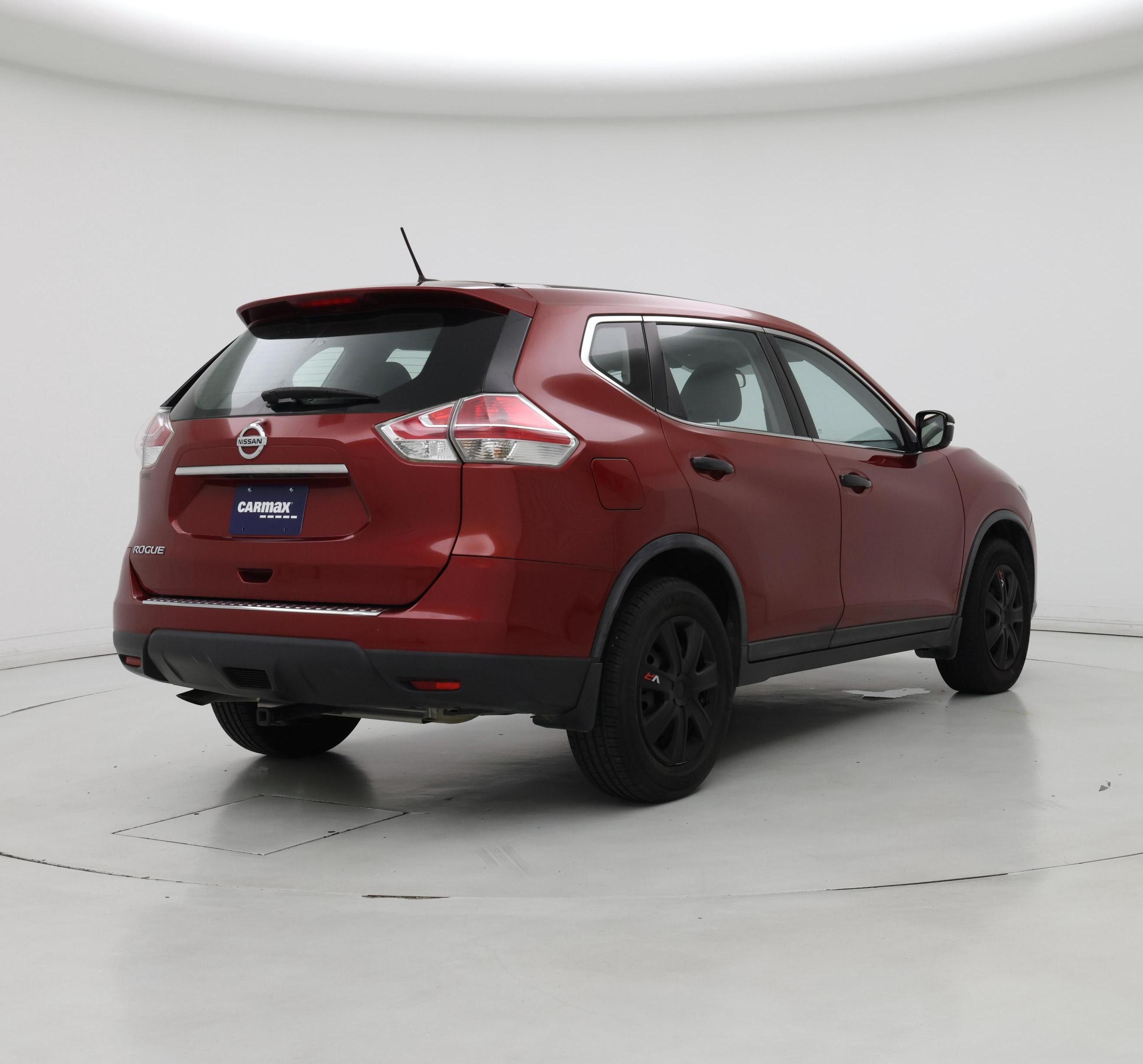 Thumbnail: 2015 Nissan Rogue - 8