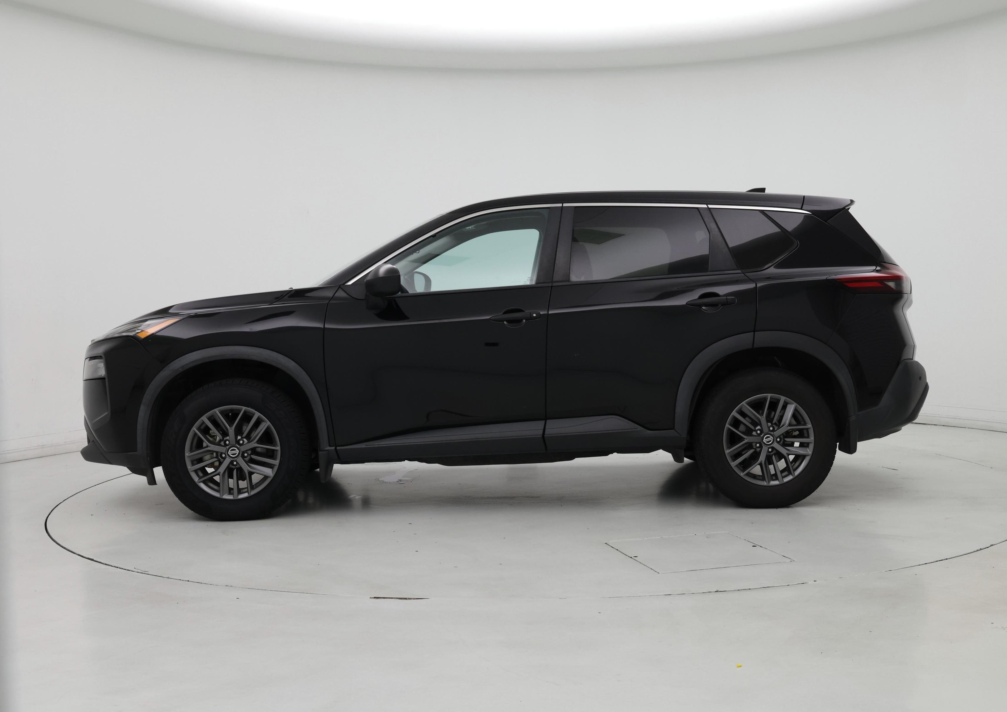 Thumbnail: 2021 Nissan Rogue - 3