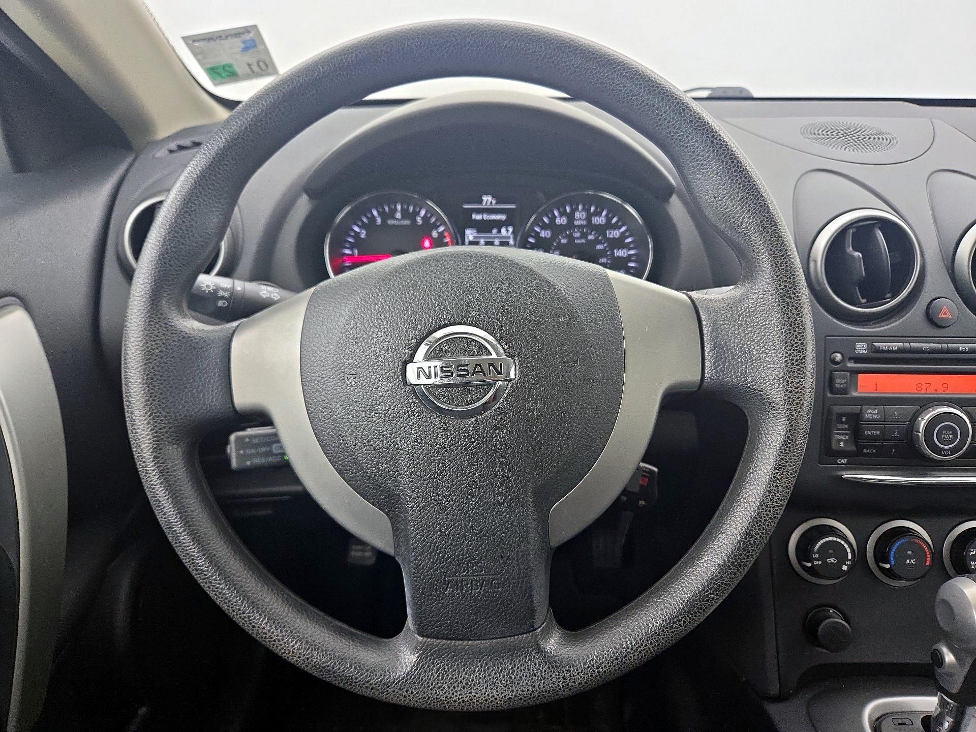Thumbnail: 2014 Nissan Rogue - 10