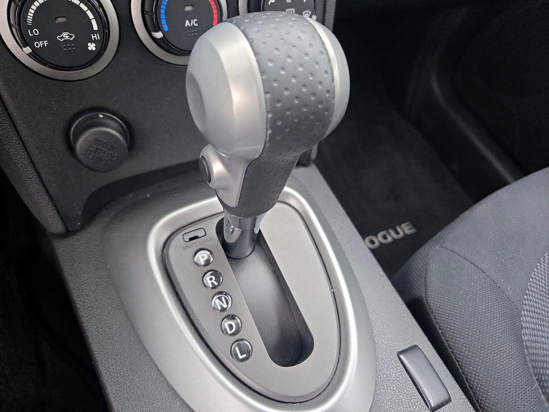 Thumbnail: 2014 Nissan Rogue - 16
