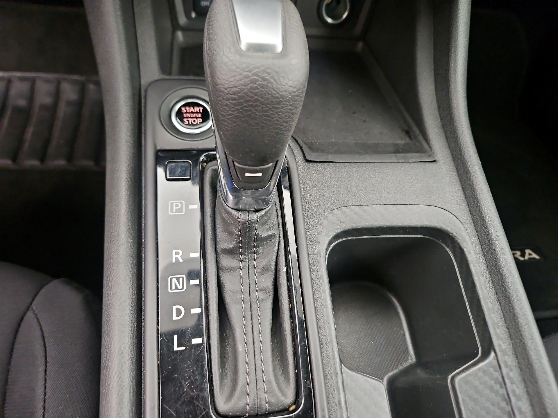 Thumbnail: 2024 Nissan Sentra - 17
