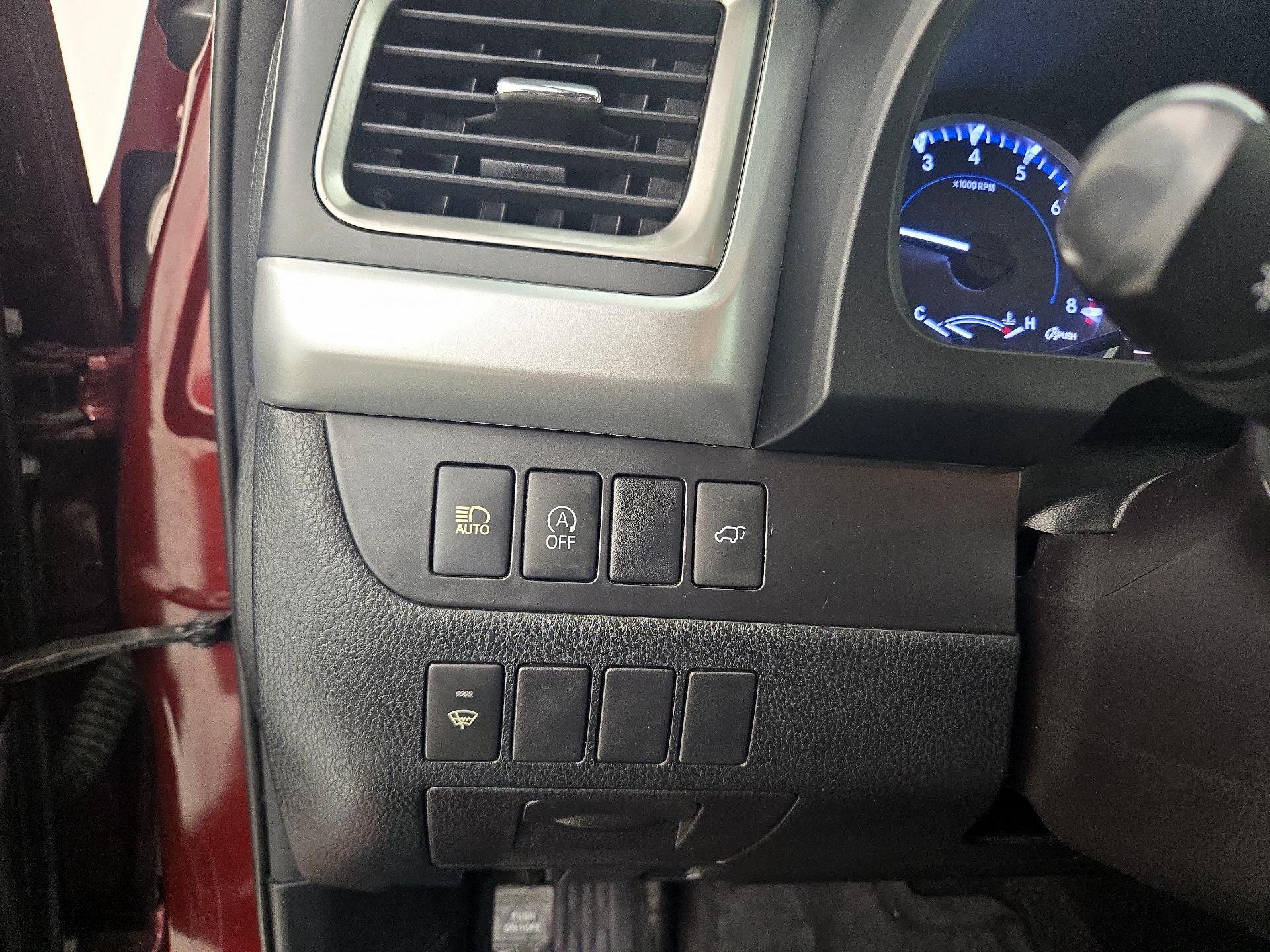 Thumbnail: 2017 Toyota Highlander - 13