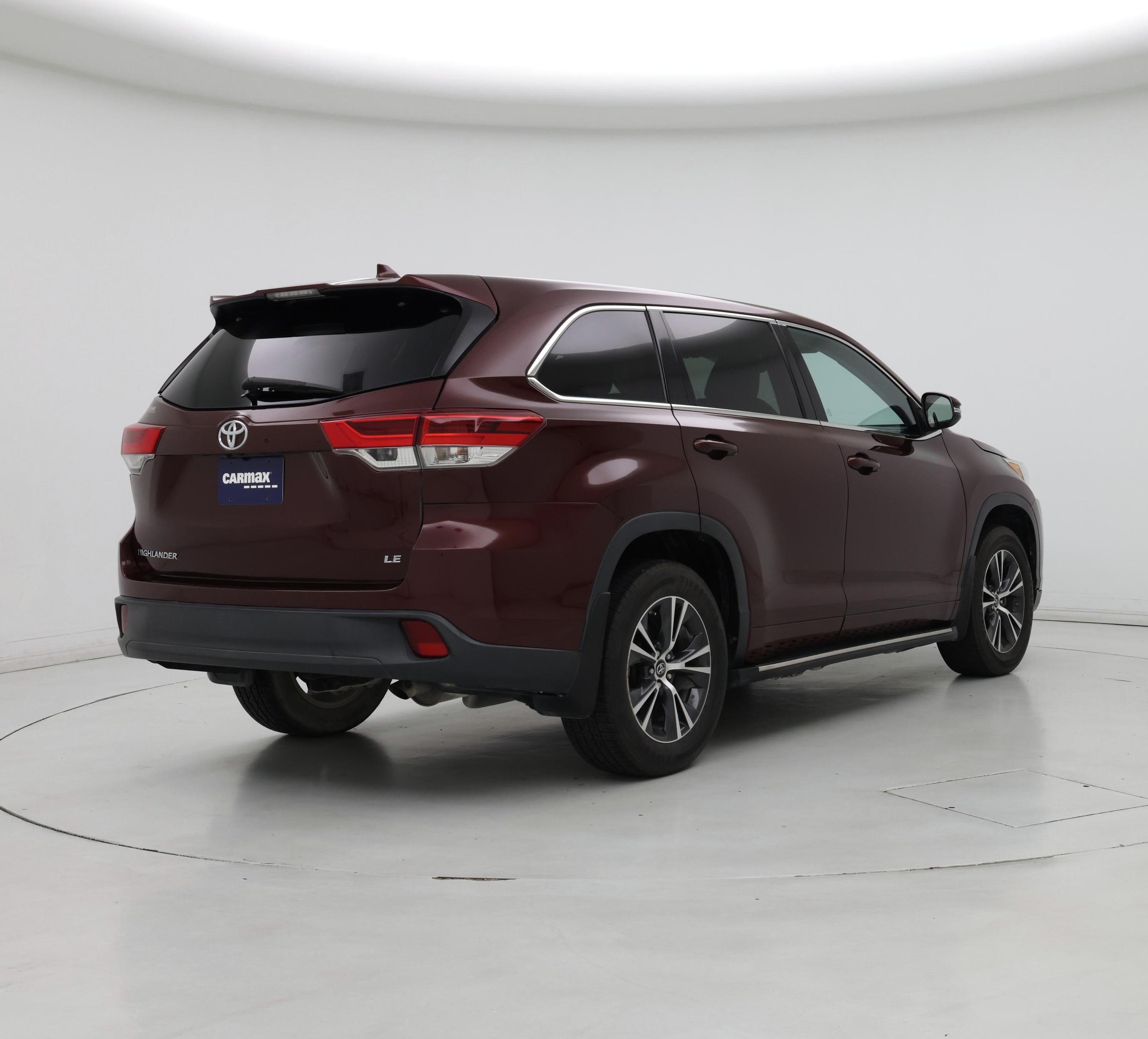 Thumbnail: 2017 Toyota Highlander - 8