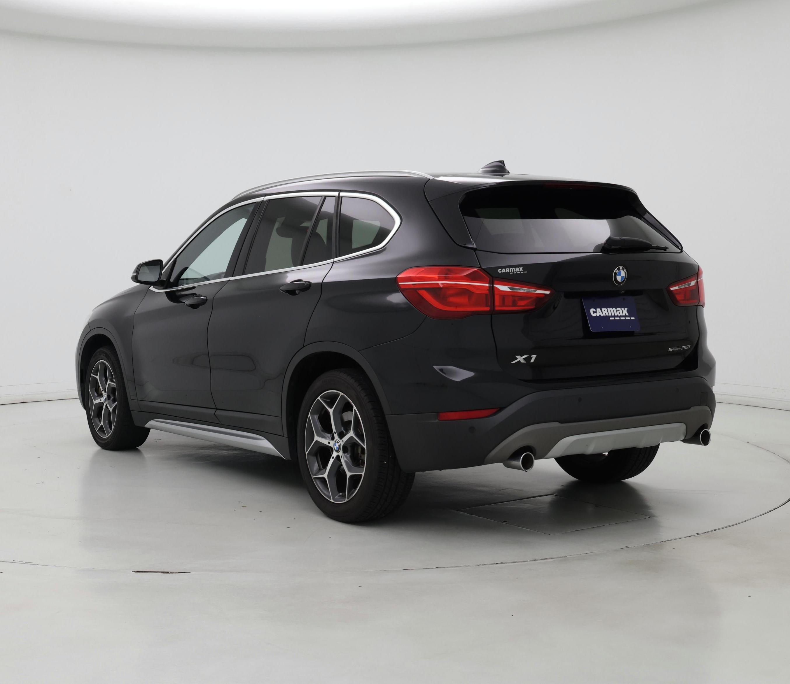 Thumbnail: 2019 BMW X1 - 2