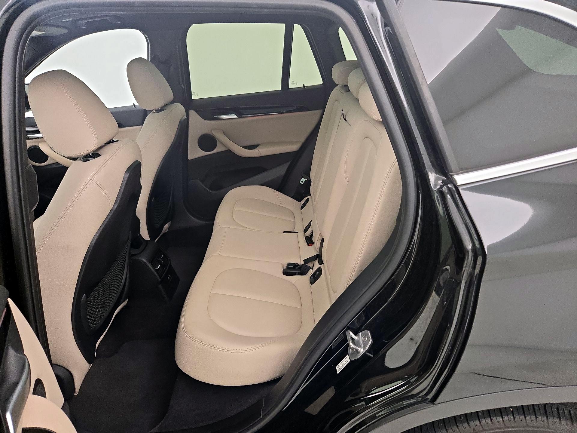 Thumbnail: 2019 BMW X1 - 20
