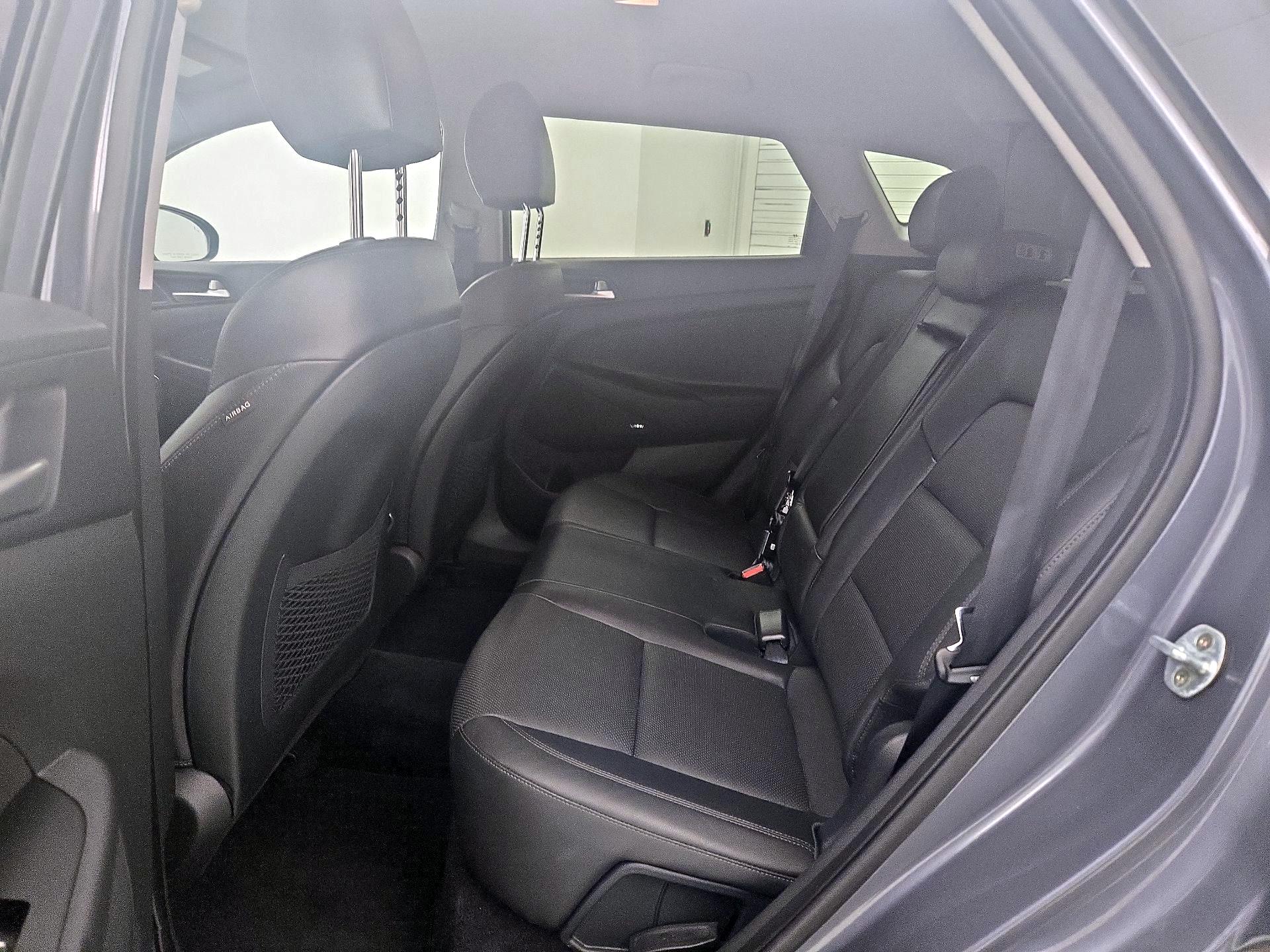 Thumbnail: 2019 Hyundai Tucson - 19